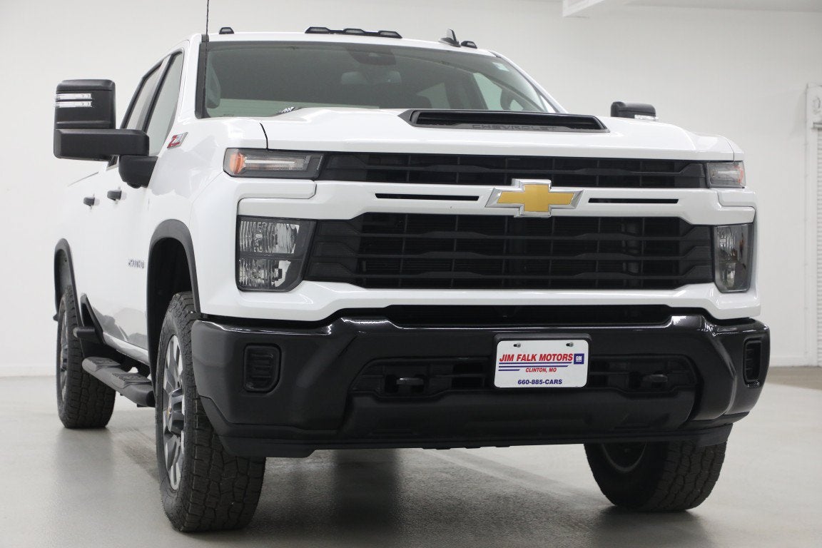 2024 Chevrolet Silverado 2500 HD Custom