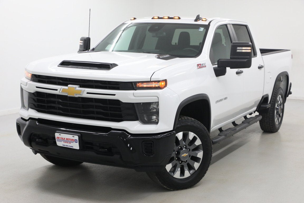 2024 Chevrolet Silverado 2500 HD Custom