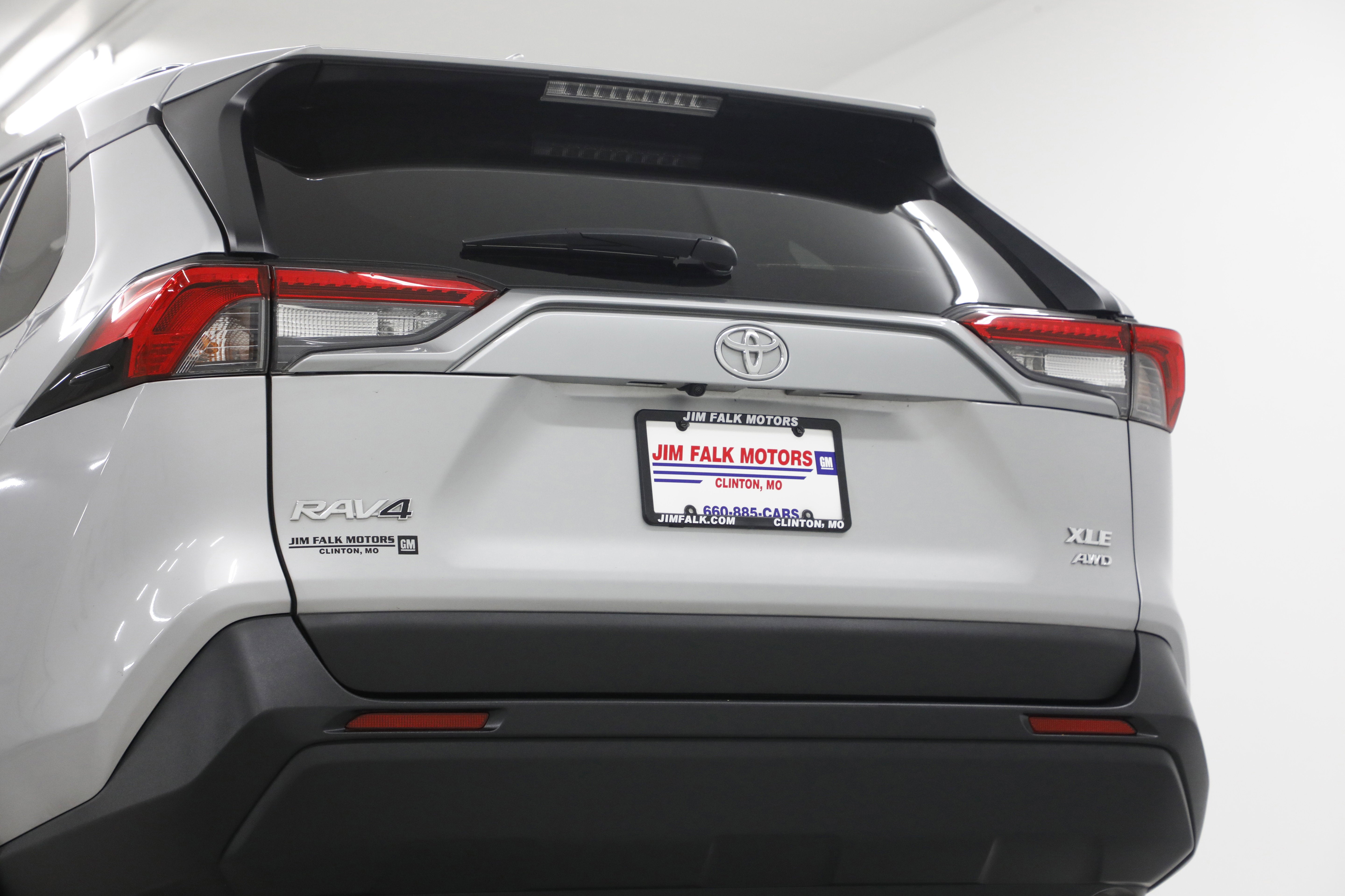 2024 Toyota RAV4 XLE Premium