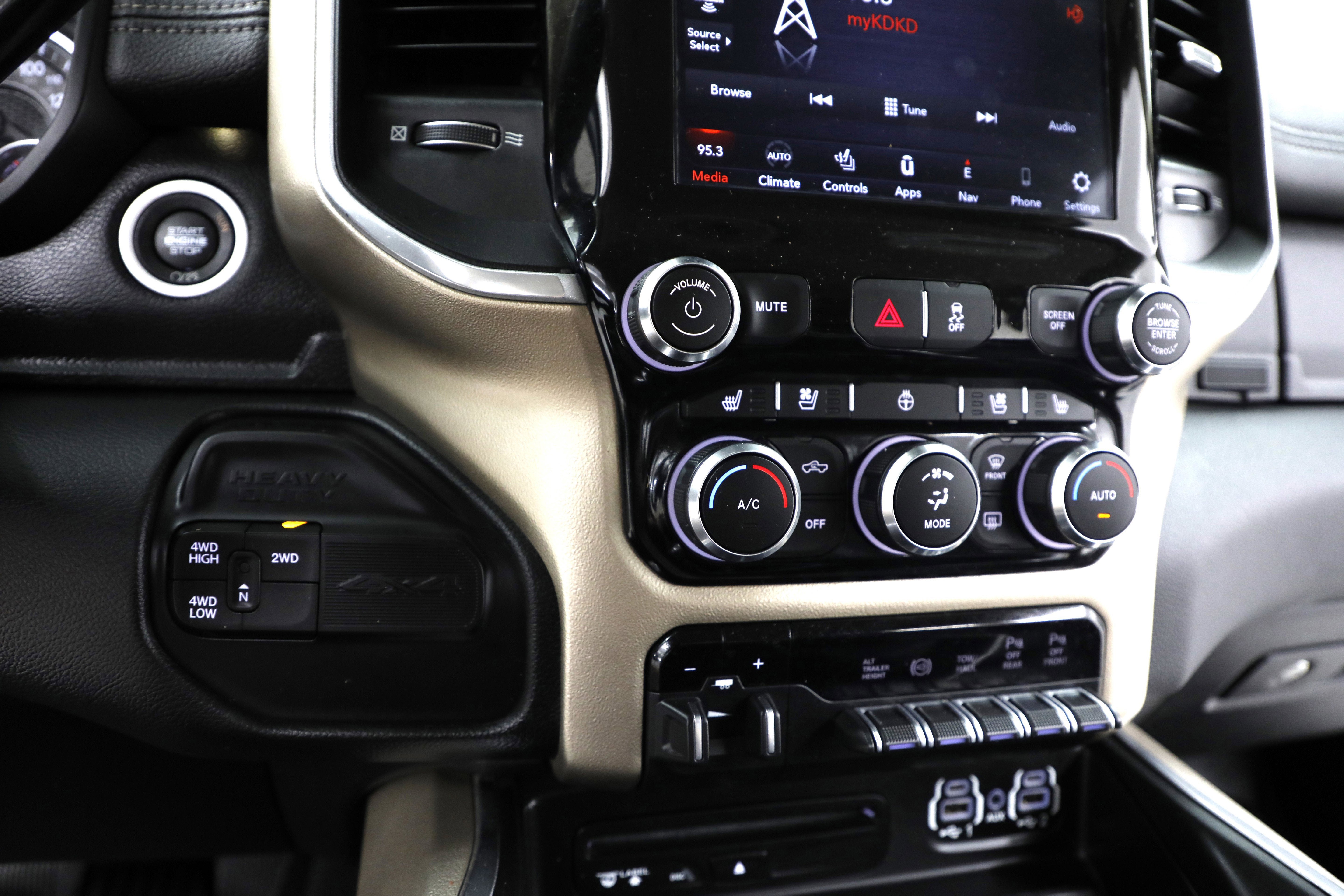 2019 RAM 3500 Laramie