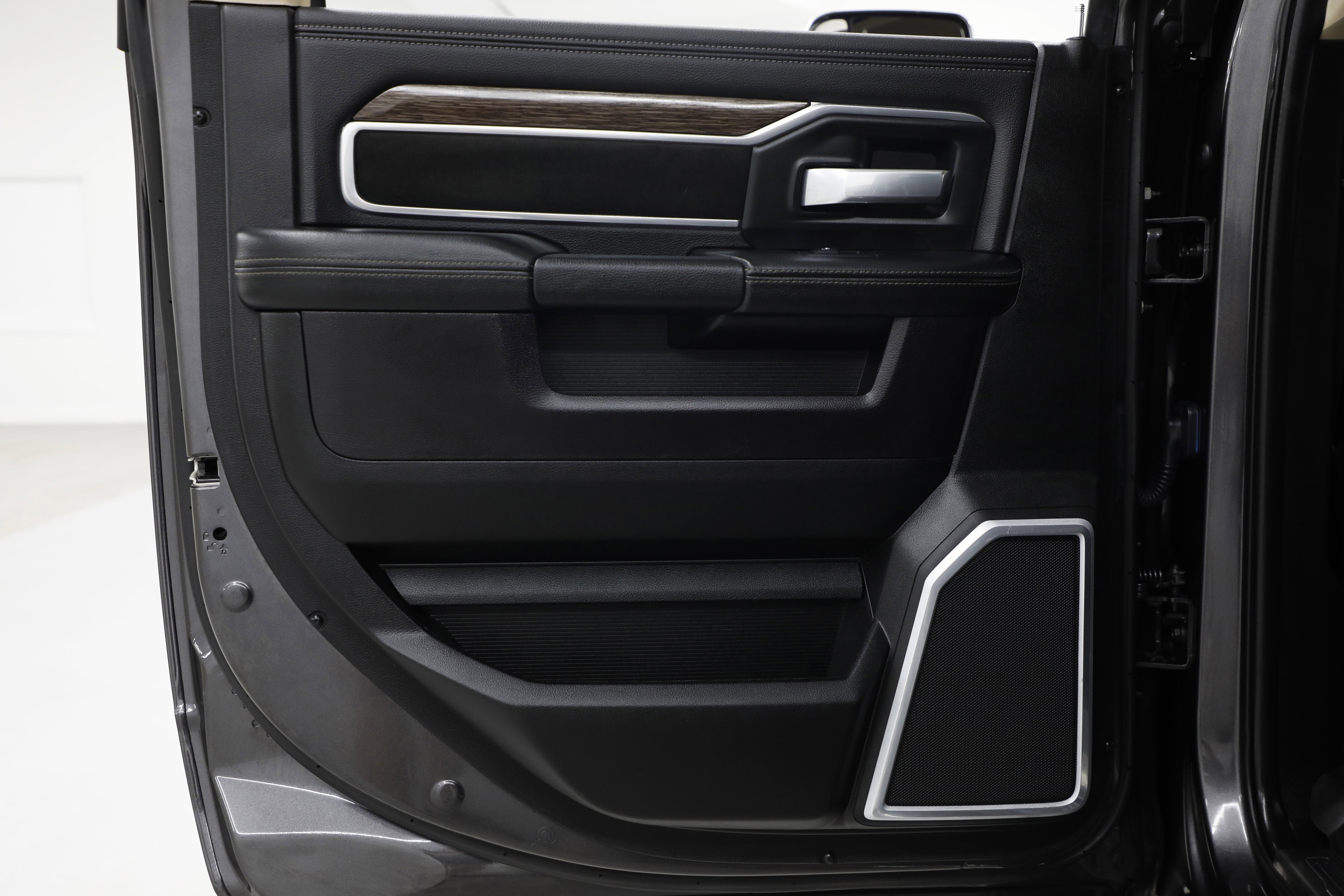 2019 RAM 3500 Laramie