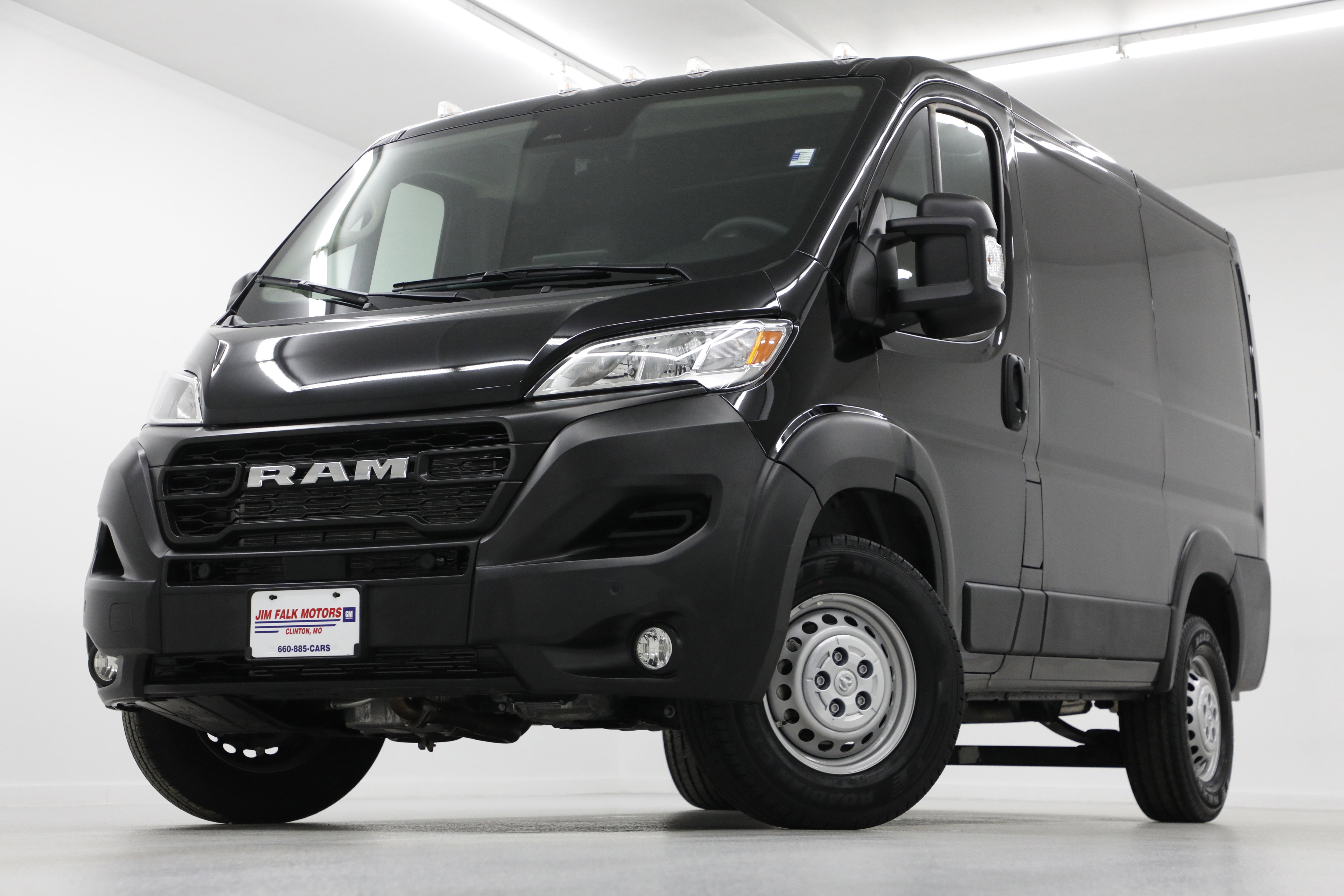 2025 RAM ProMaster Cargo Van Tradesman