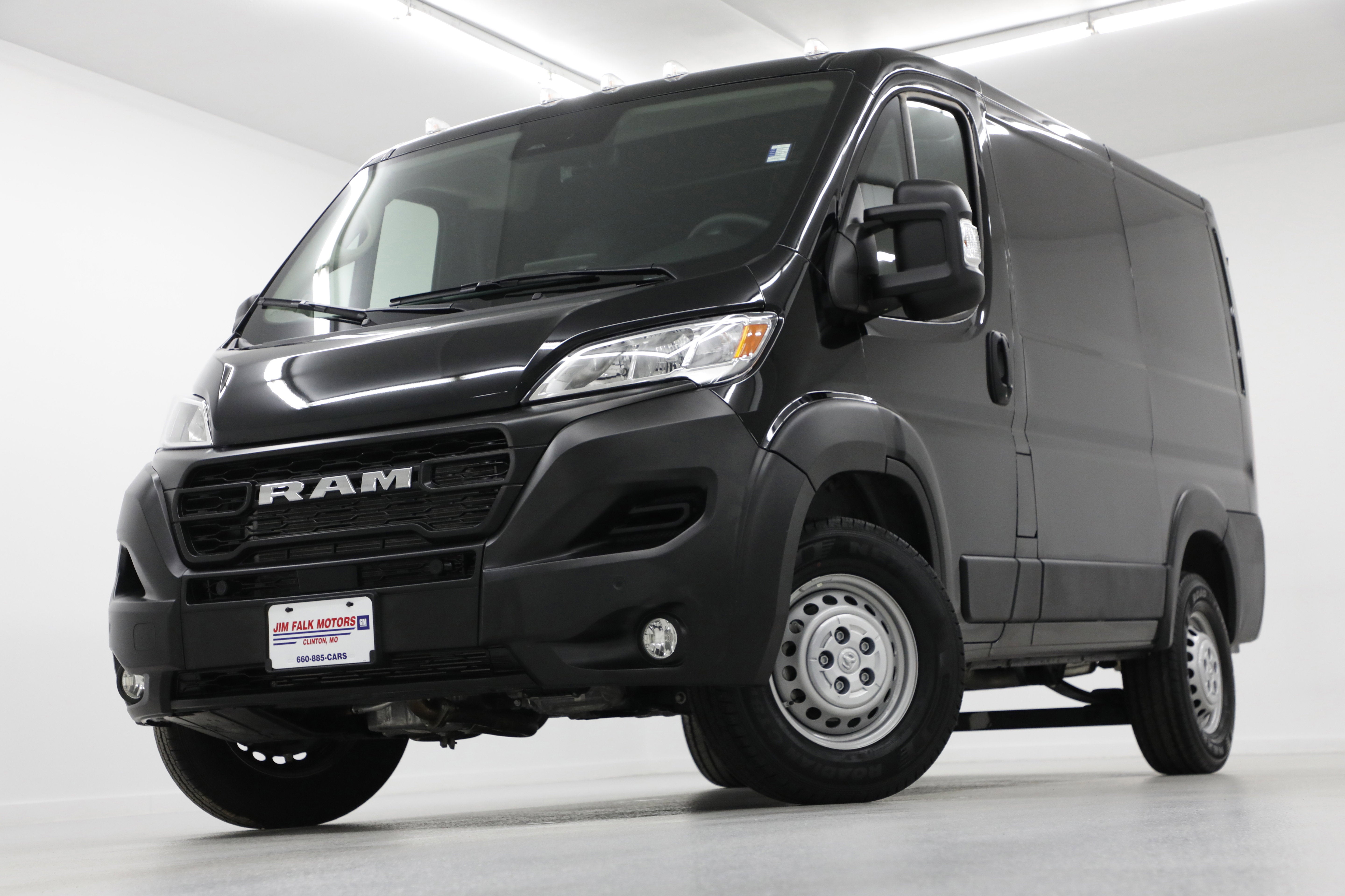 2025 RAM ProMaster Cargo Van Tradesman