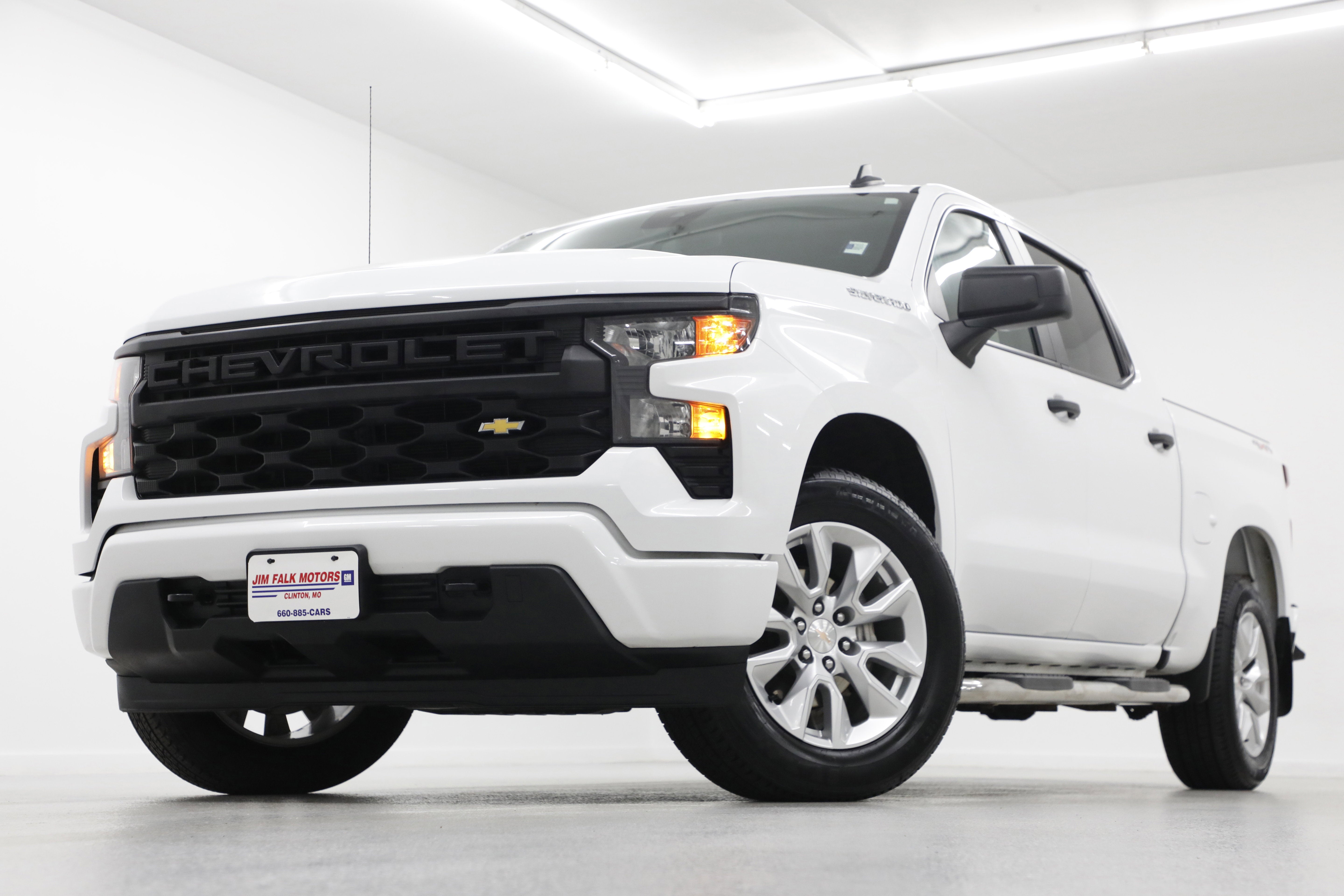 2024 Chevrolet Silverado 1500 Custom