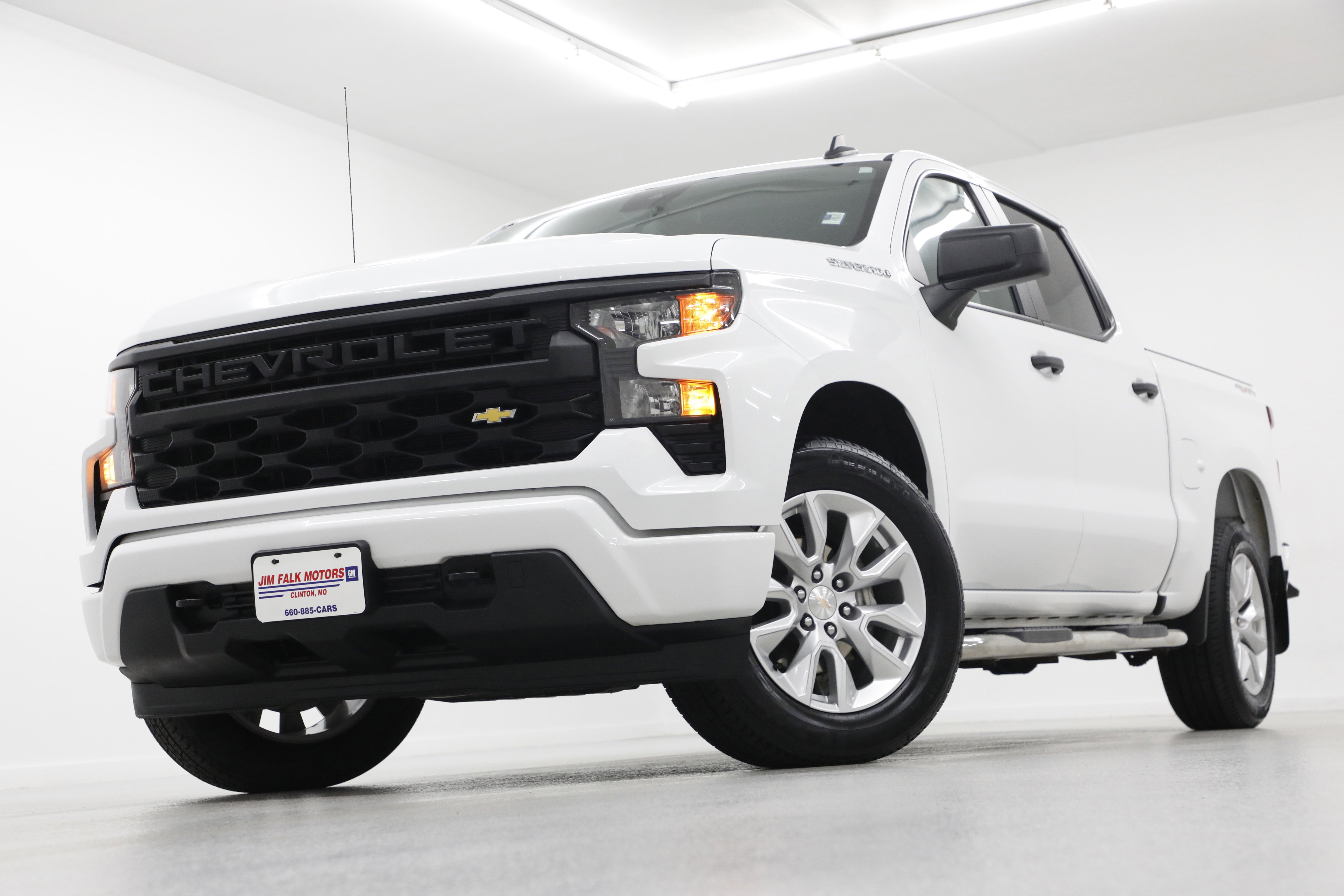 2024 Chevrolet Silverado 1500 Custom