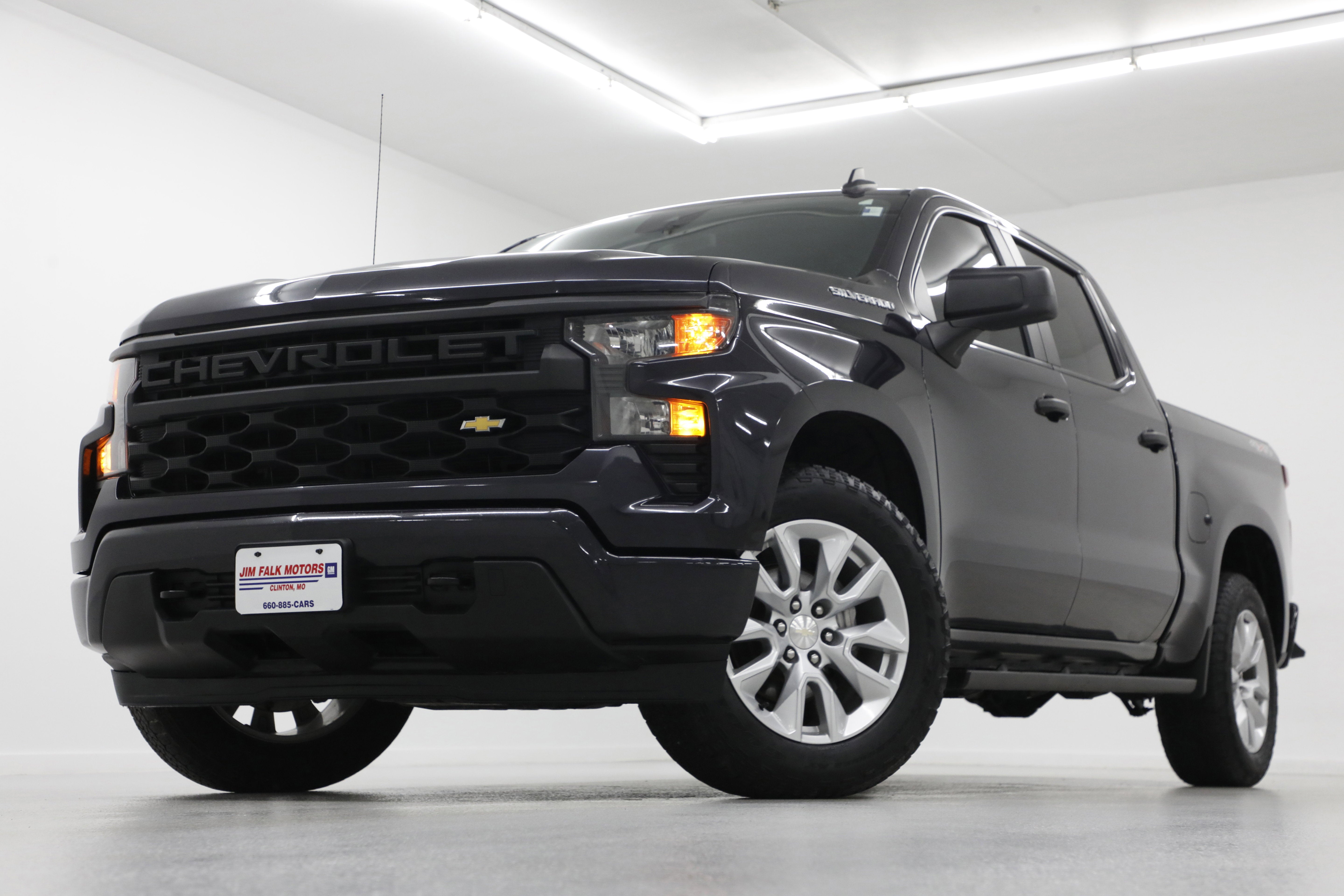 2022 Chevrolet Silverado 1500 Custom