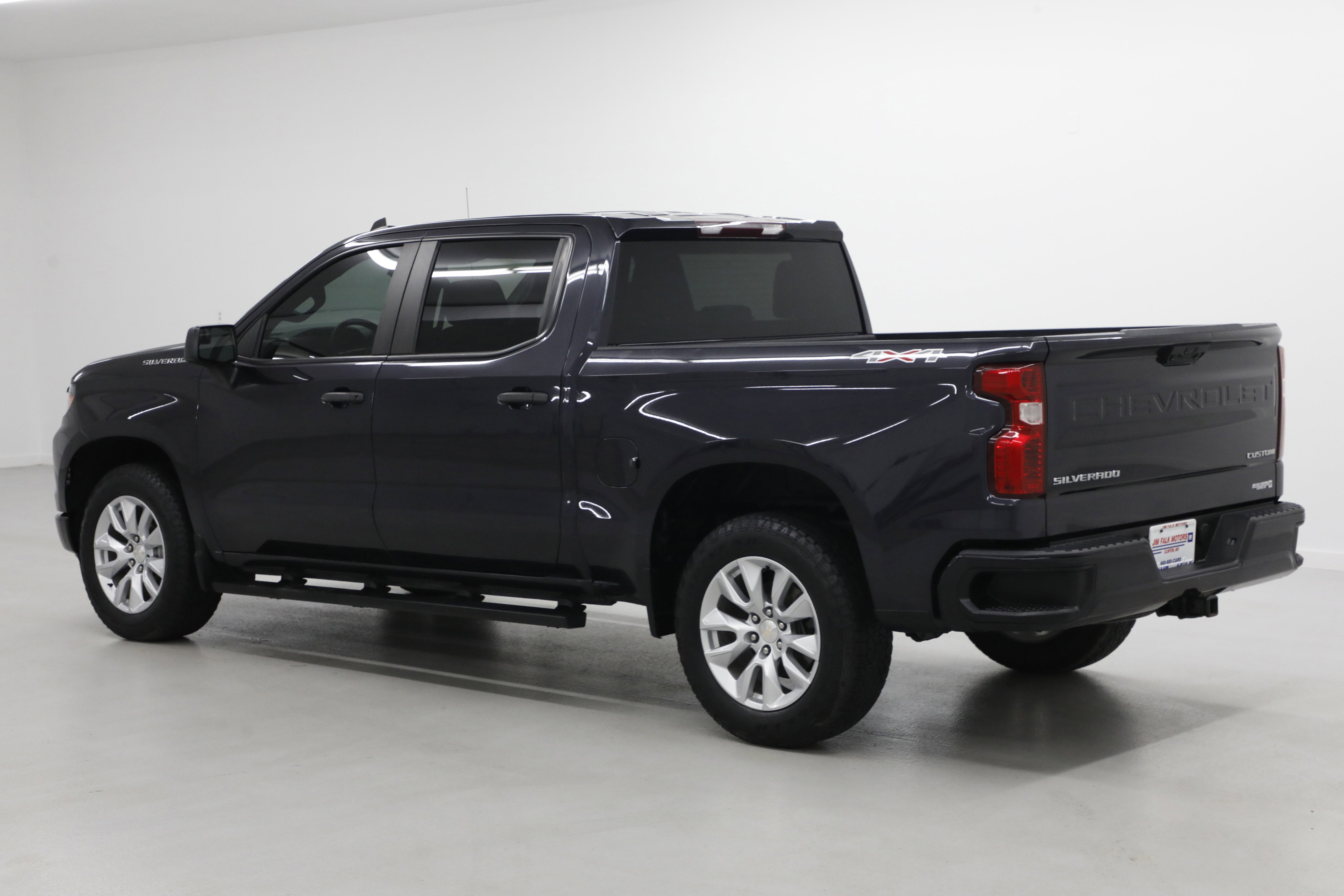 2022 Chevrolet Silverado 1500 Custom