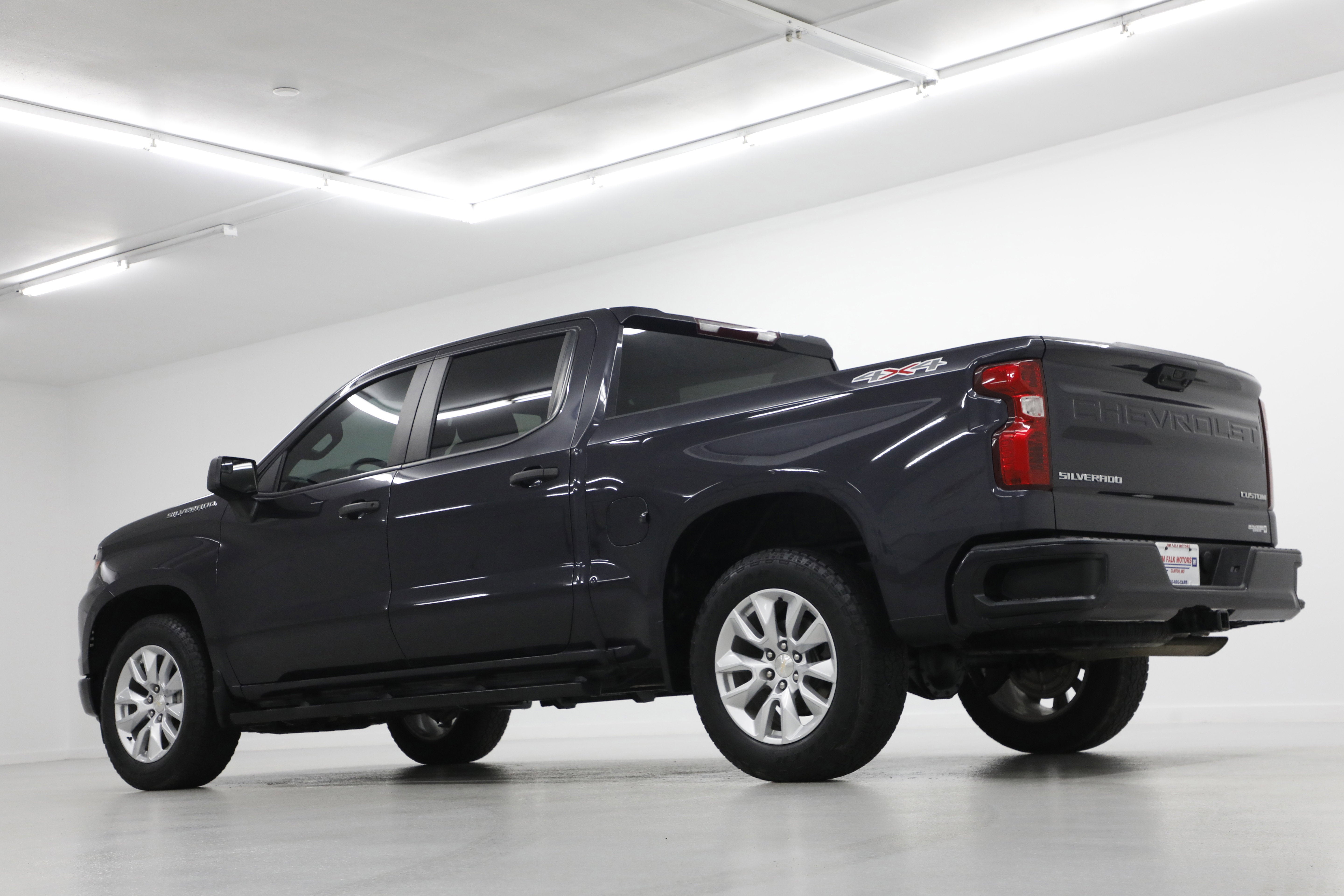 2022 Chevrolet Silverado 1500 Custom