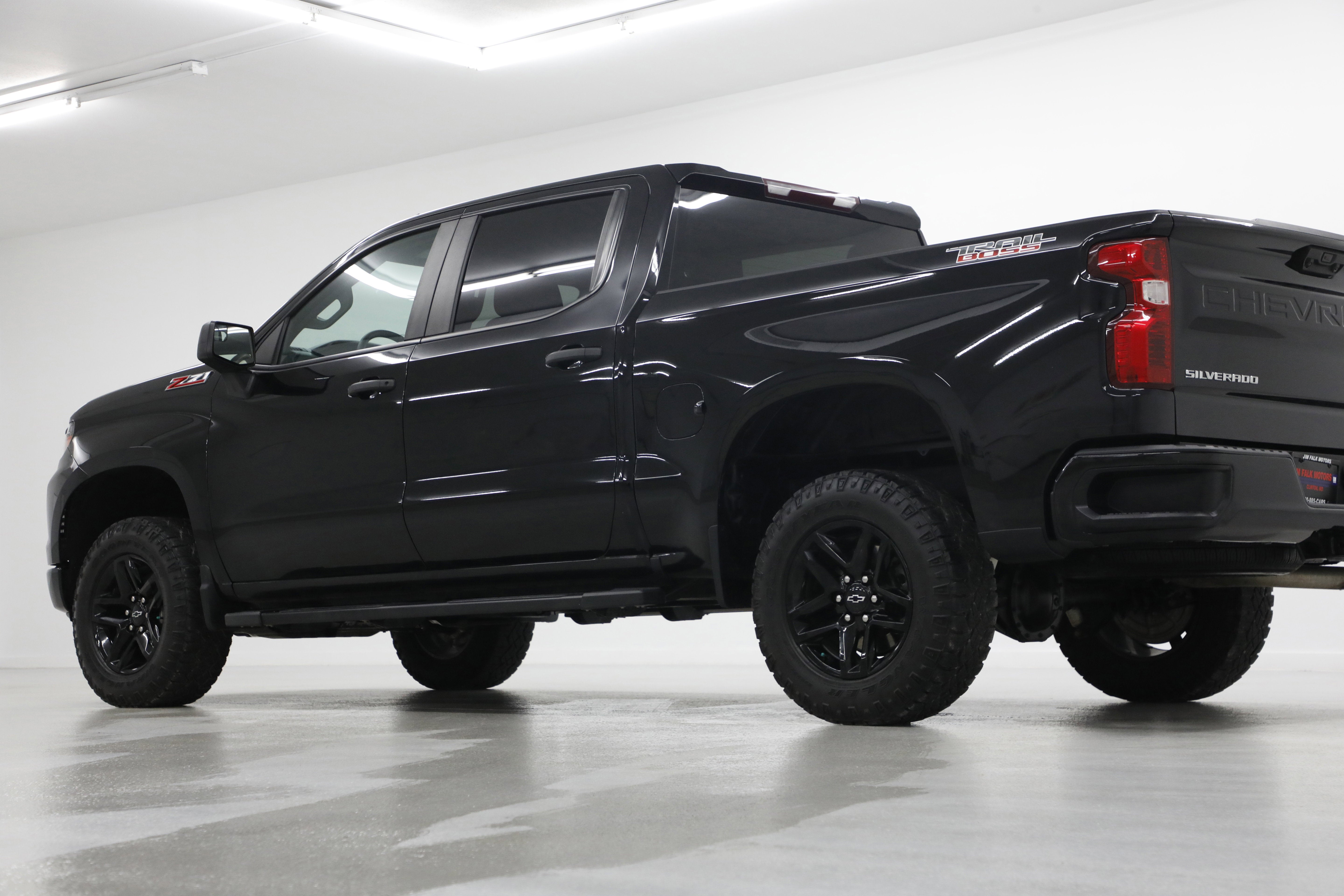 2022 Chevrolet Silverado 1500 Custom Trail Boss