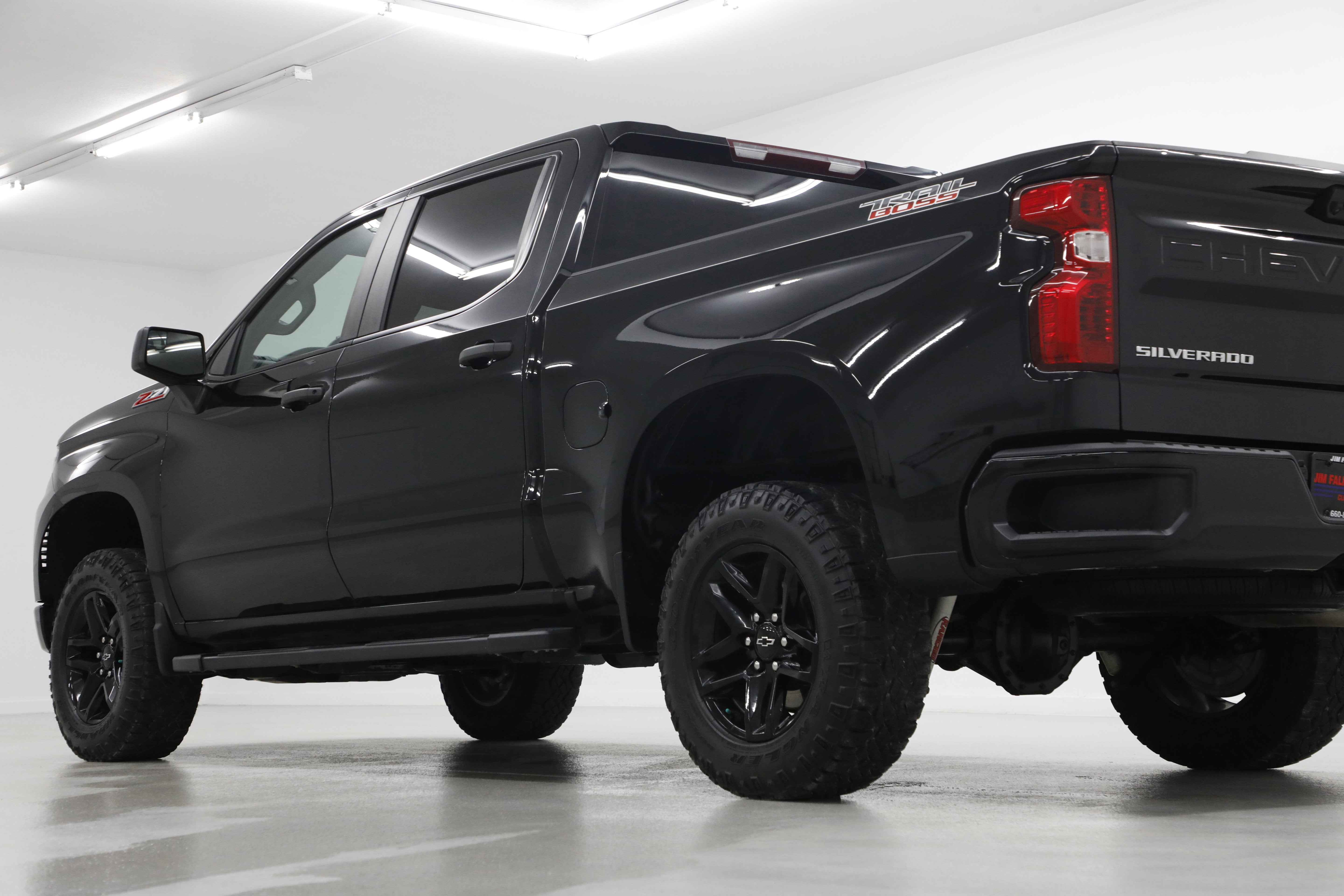 2022 Chevrolet Silverado 1500 Custom Trail Boss