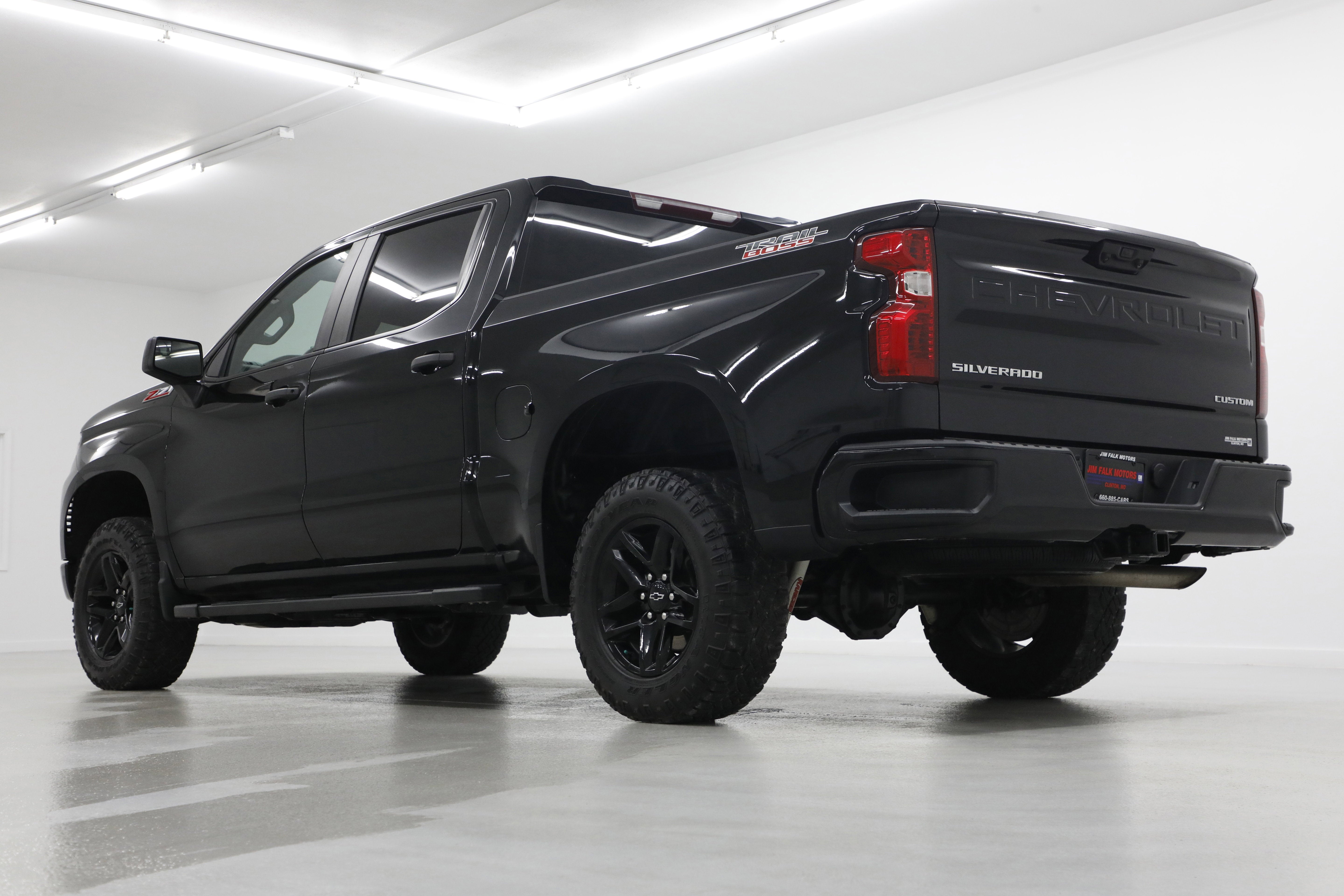 2022 Chevrolet Silverado 1500 Custom Trail Boss