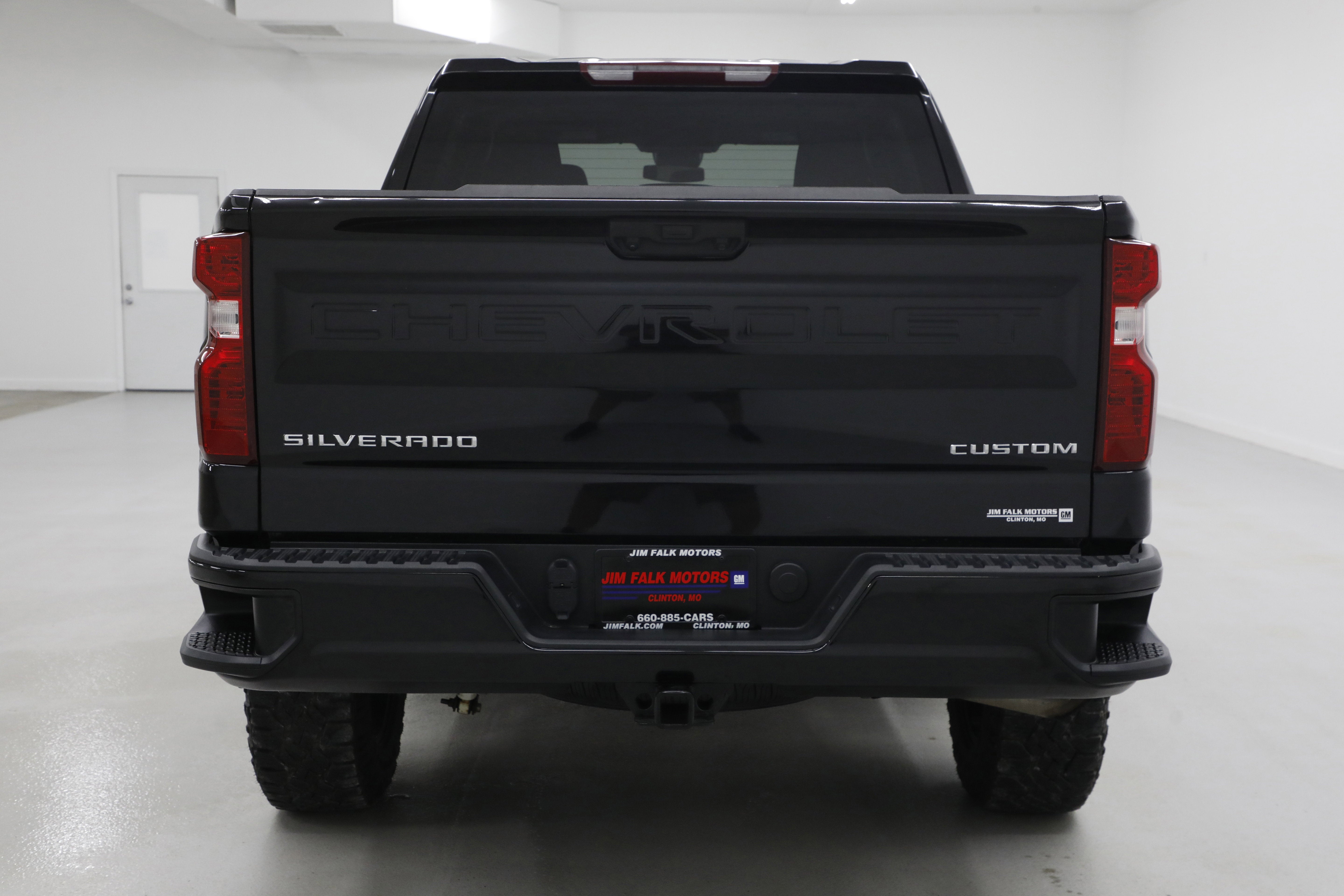 2022 Chevrolet Silverado 1500 Custom Trail Boss
