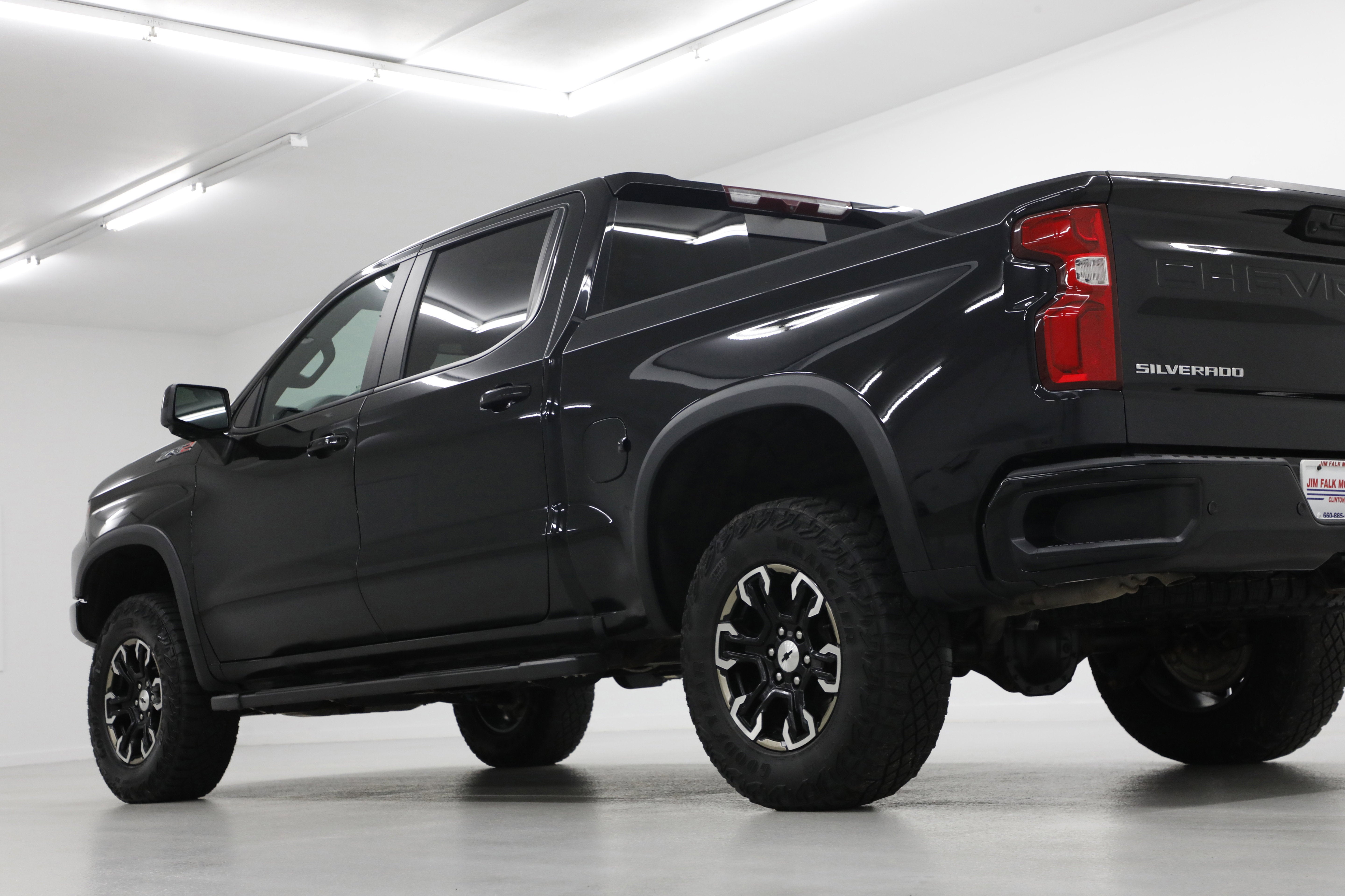 2024 Chevrolet Silverado 1500 ZR2