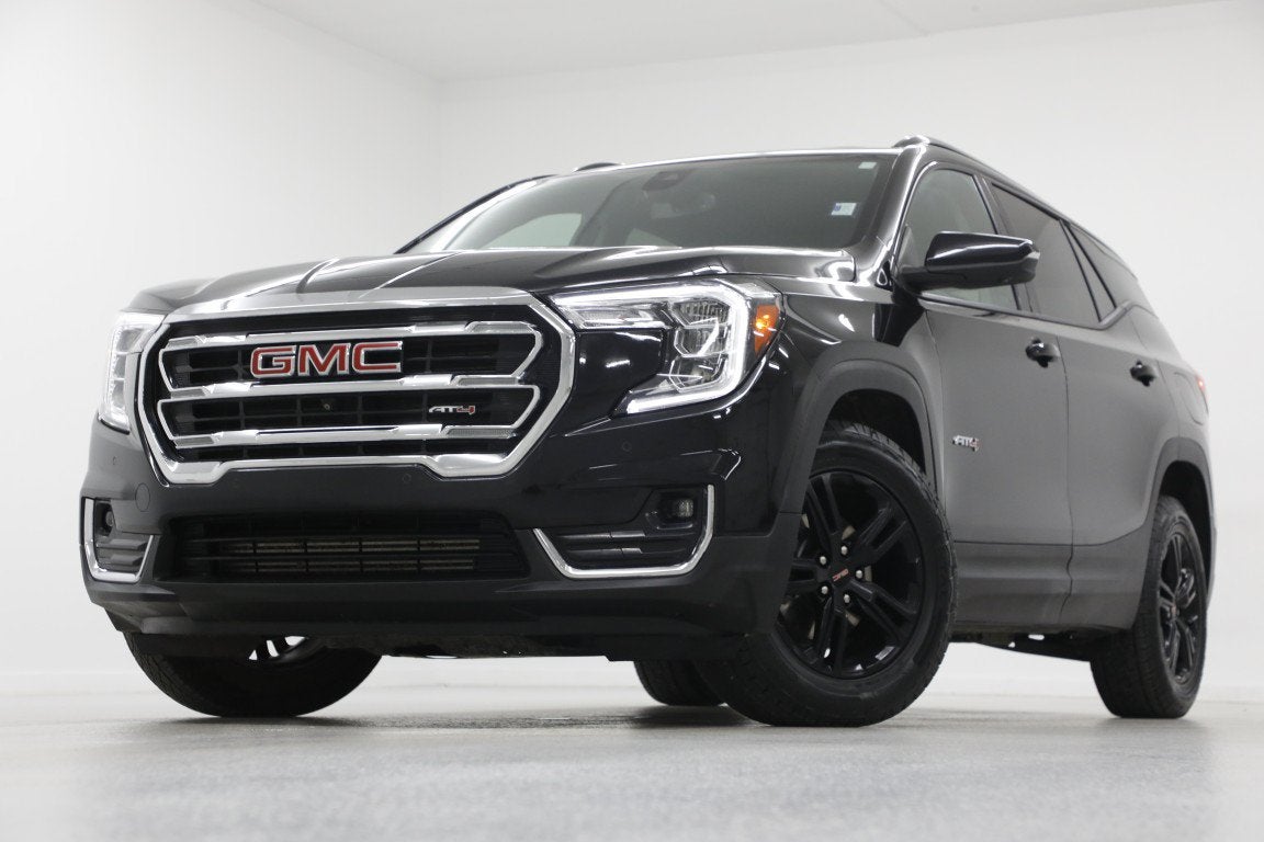 2024 GMC Terrain AT4