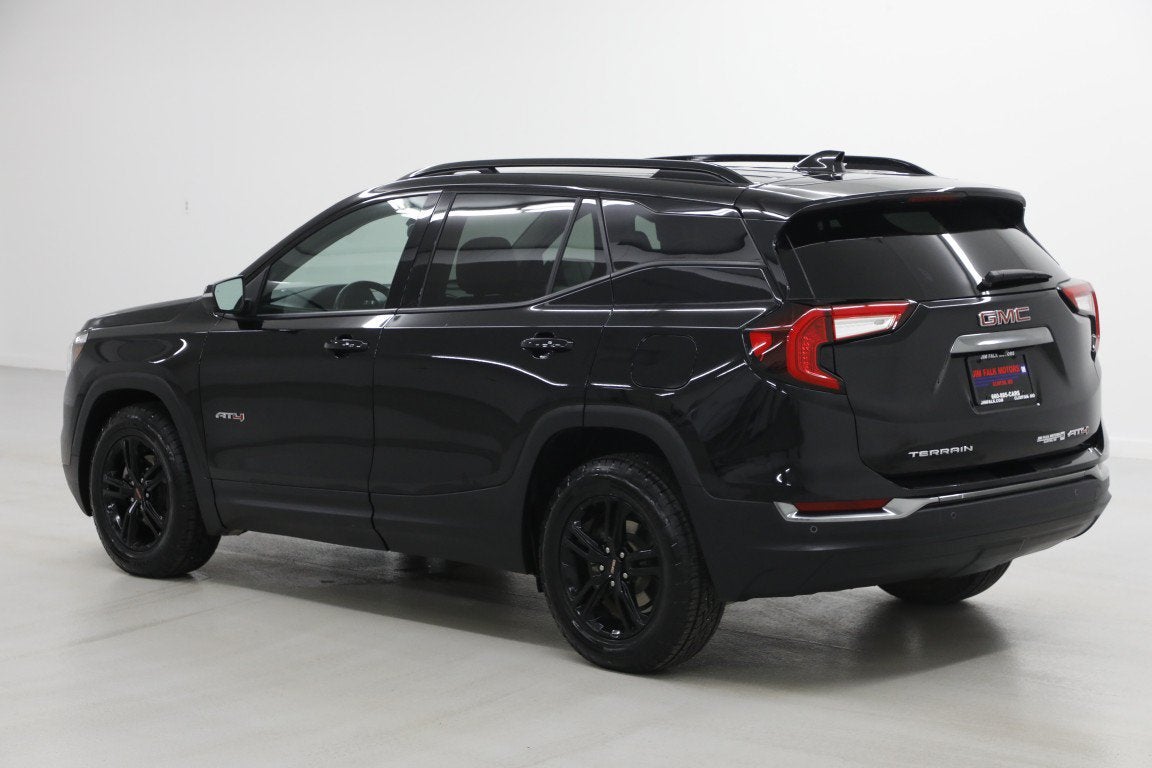 2024 GMC Terrain AT4