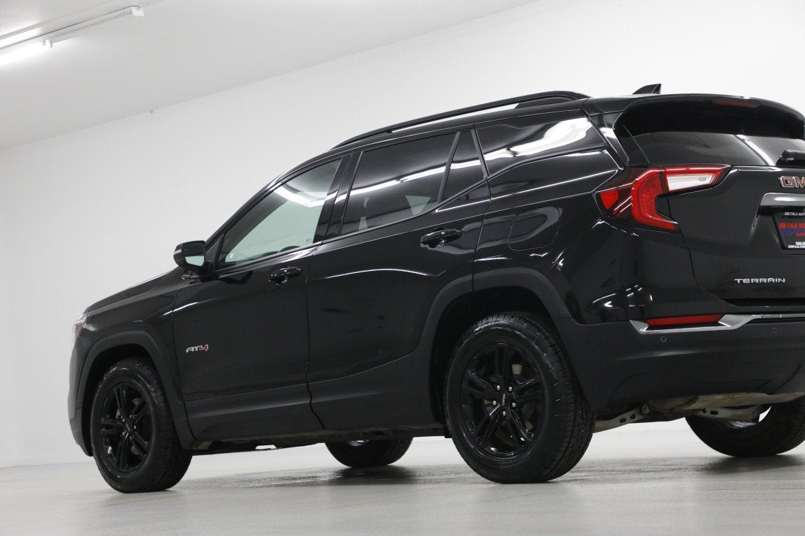 2024 GMC Terrain AT4