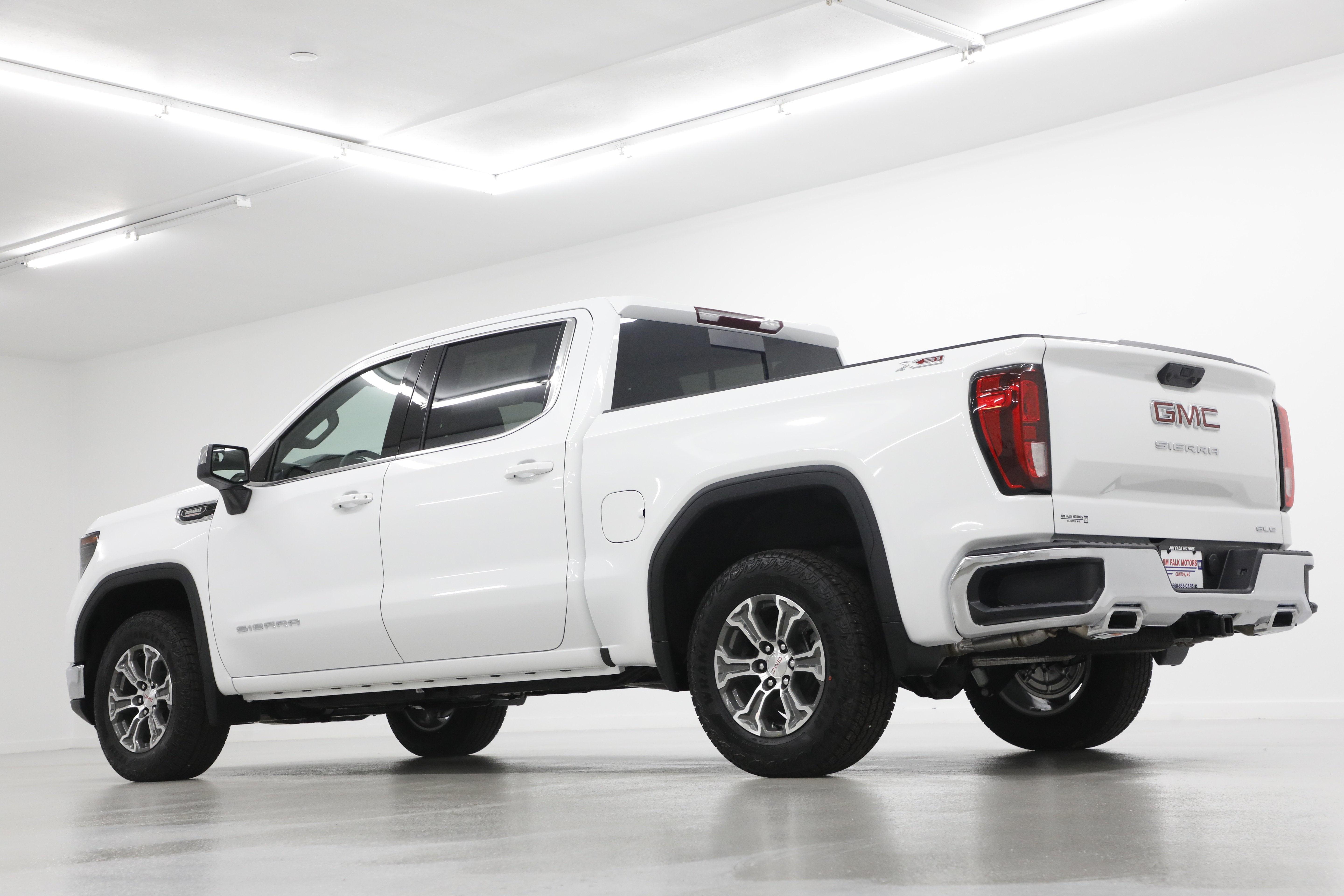 2026 GMC Sierra 1500 SLE