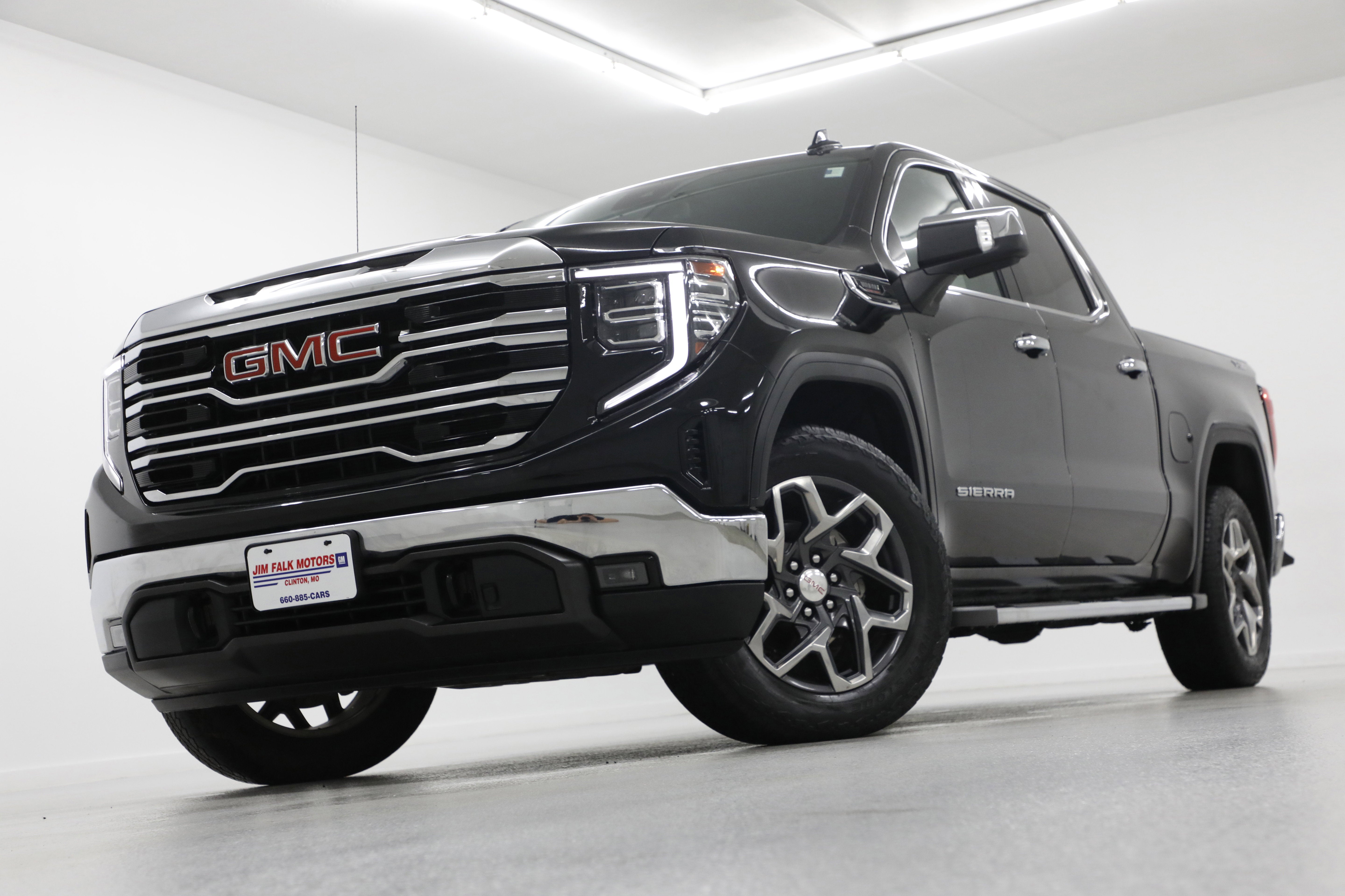 2023 GMC Sierra 1500 SLT