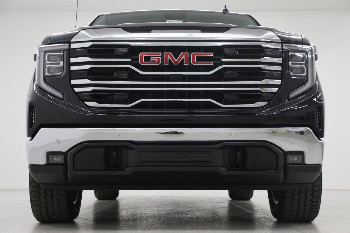 2026 GMC Sierra 1500 SLT - Photo 14