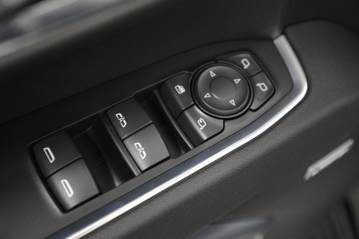 2026 GMC Sierra 1500 SLT - Photo 18