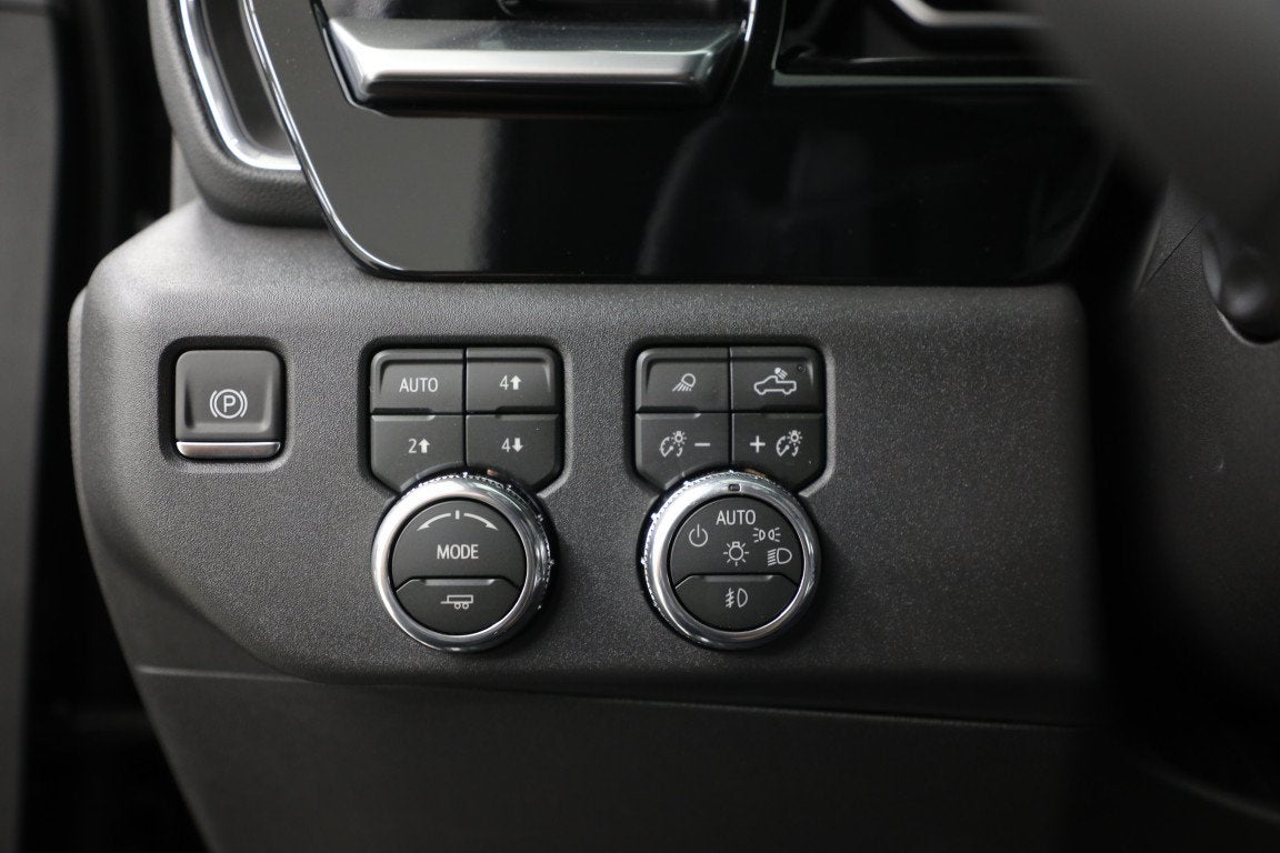 2026 GMC Sierra 1500 SLT - Photo 26