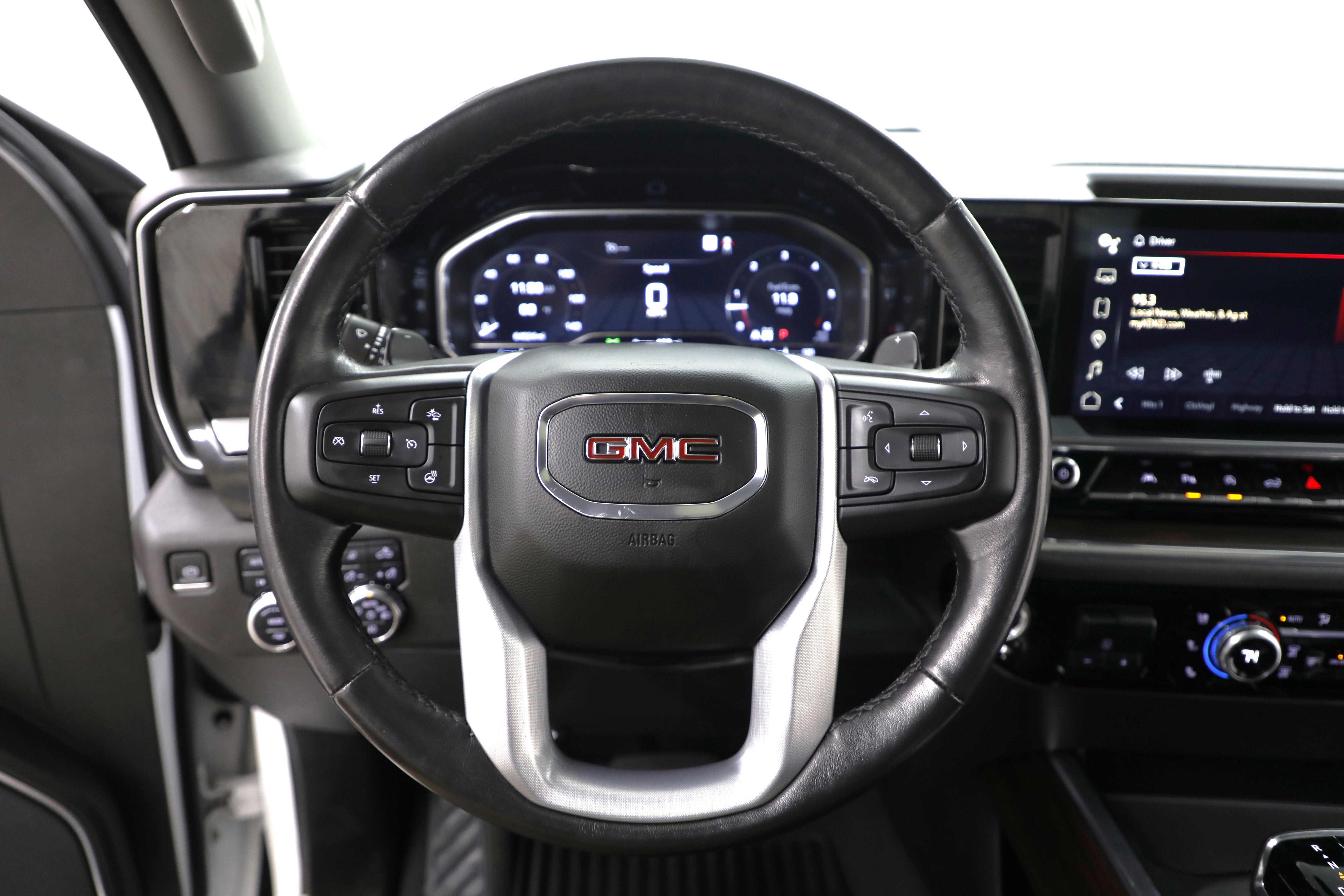 2022 GMC Sierra 1500 SLT