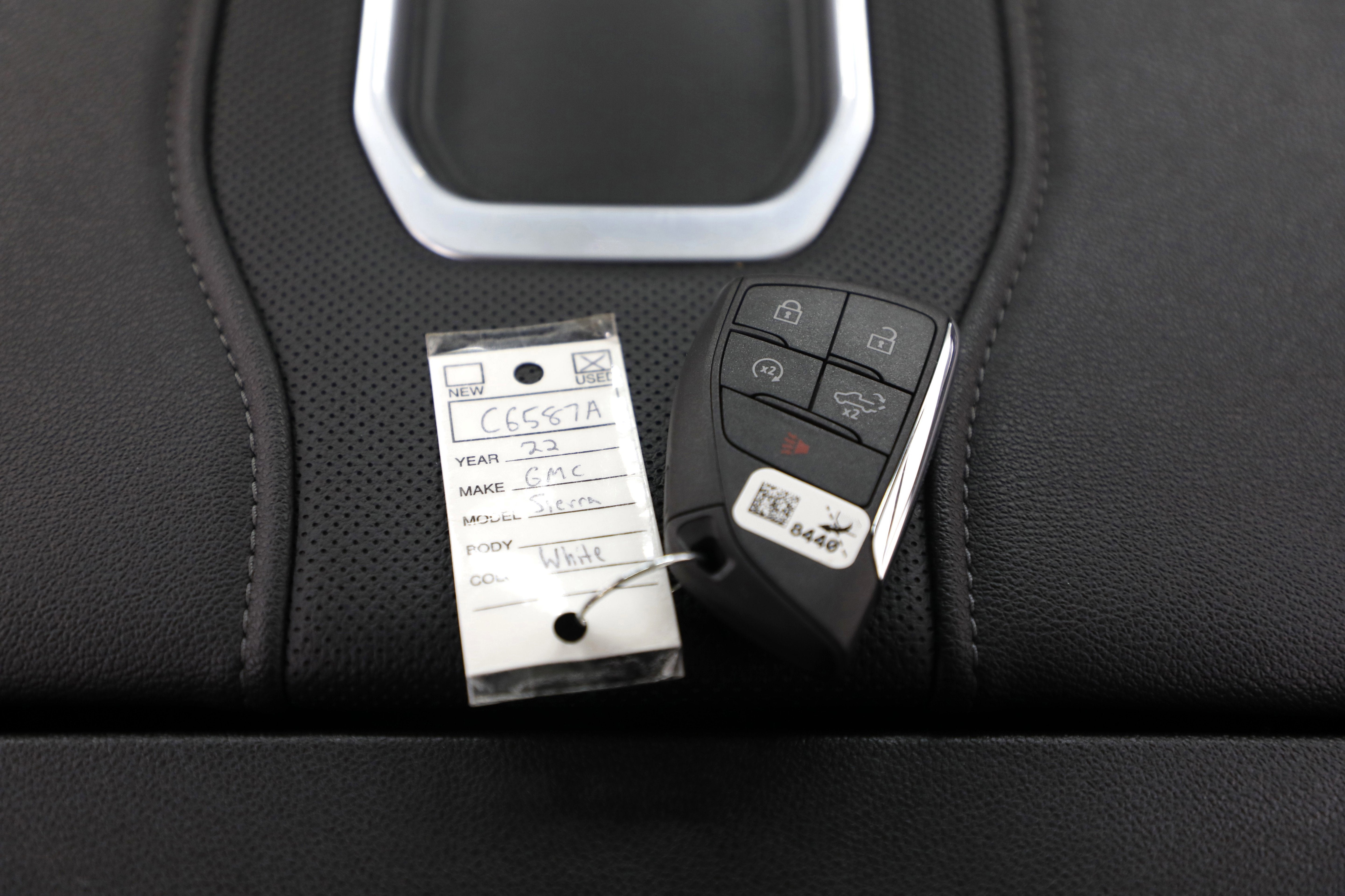 2022 GMC Sierra 1500 SLT