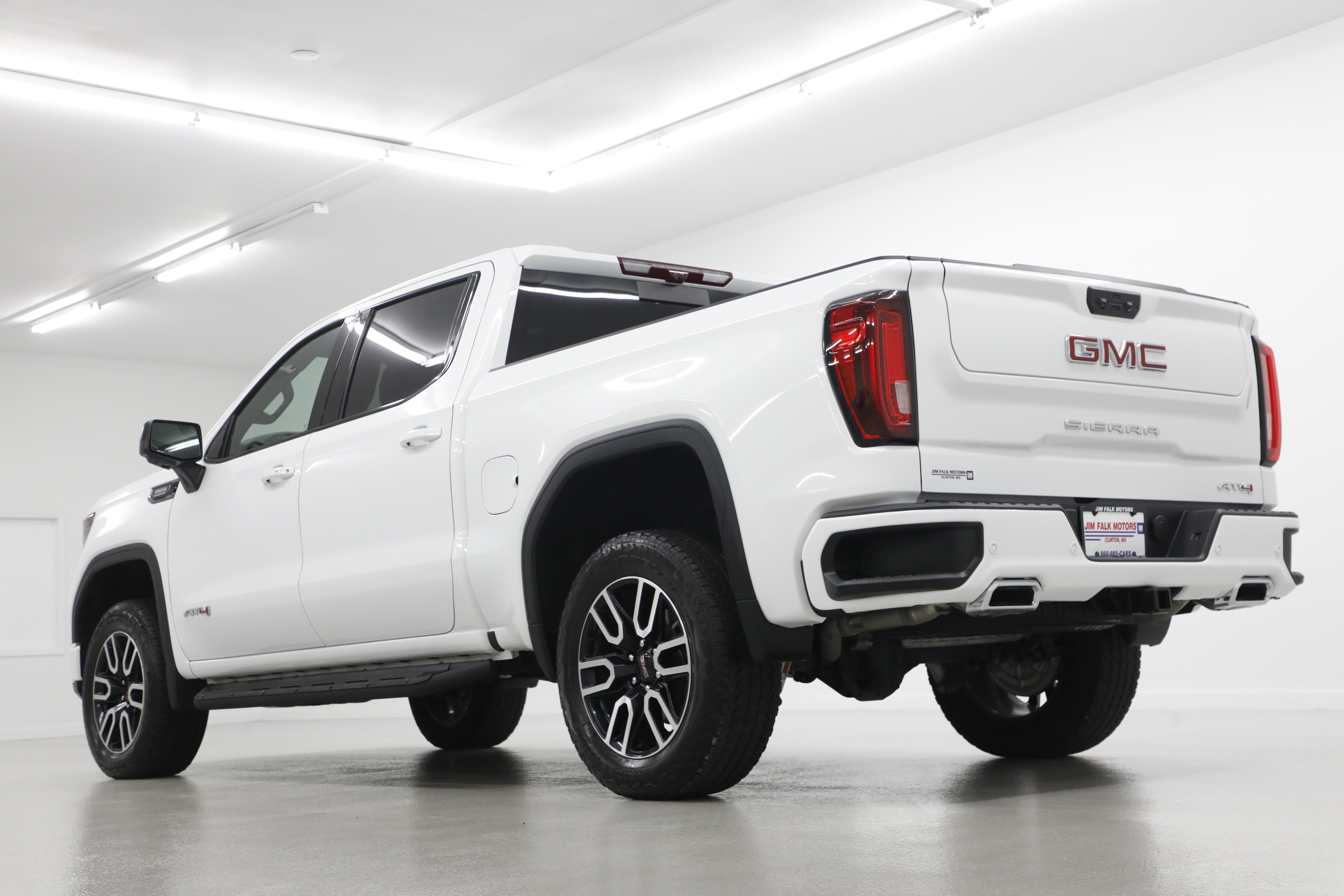 2025 GMC Sierra 1500 AT4