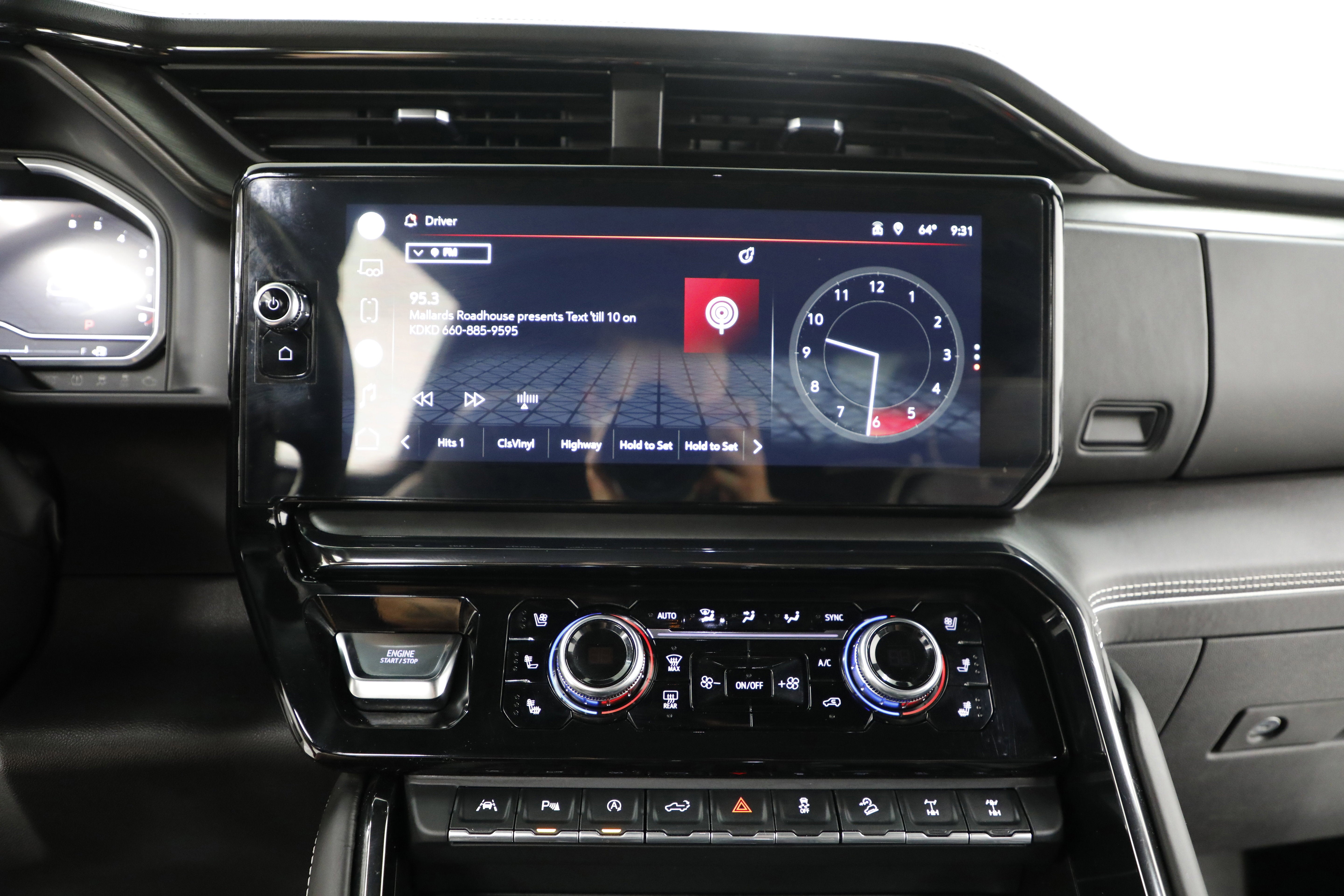 2022 GMC Sierra 1500 AT4X