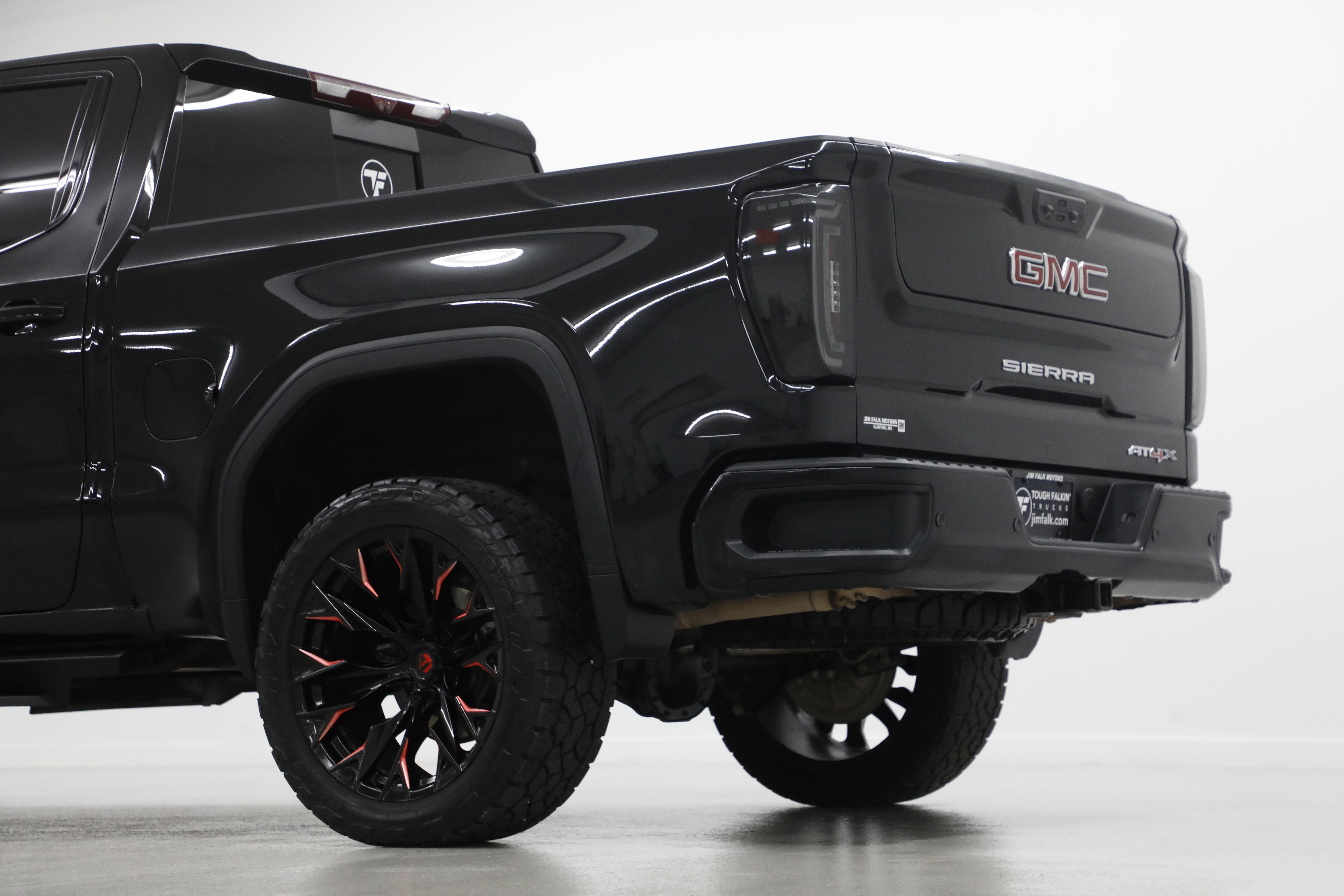 2022 GMC Sierra 1500 AT4X