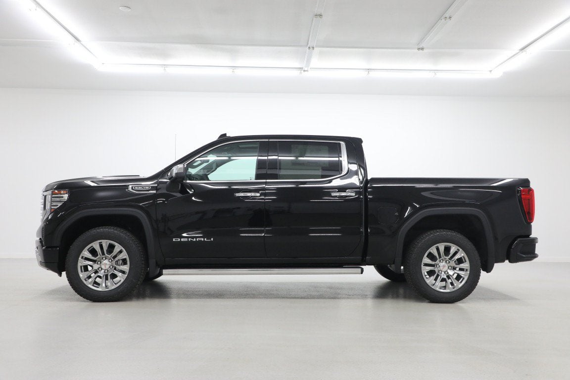 2026 GMC Sierra 1500 Denali - Photo 3