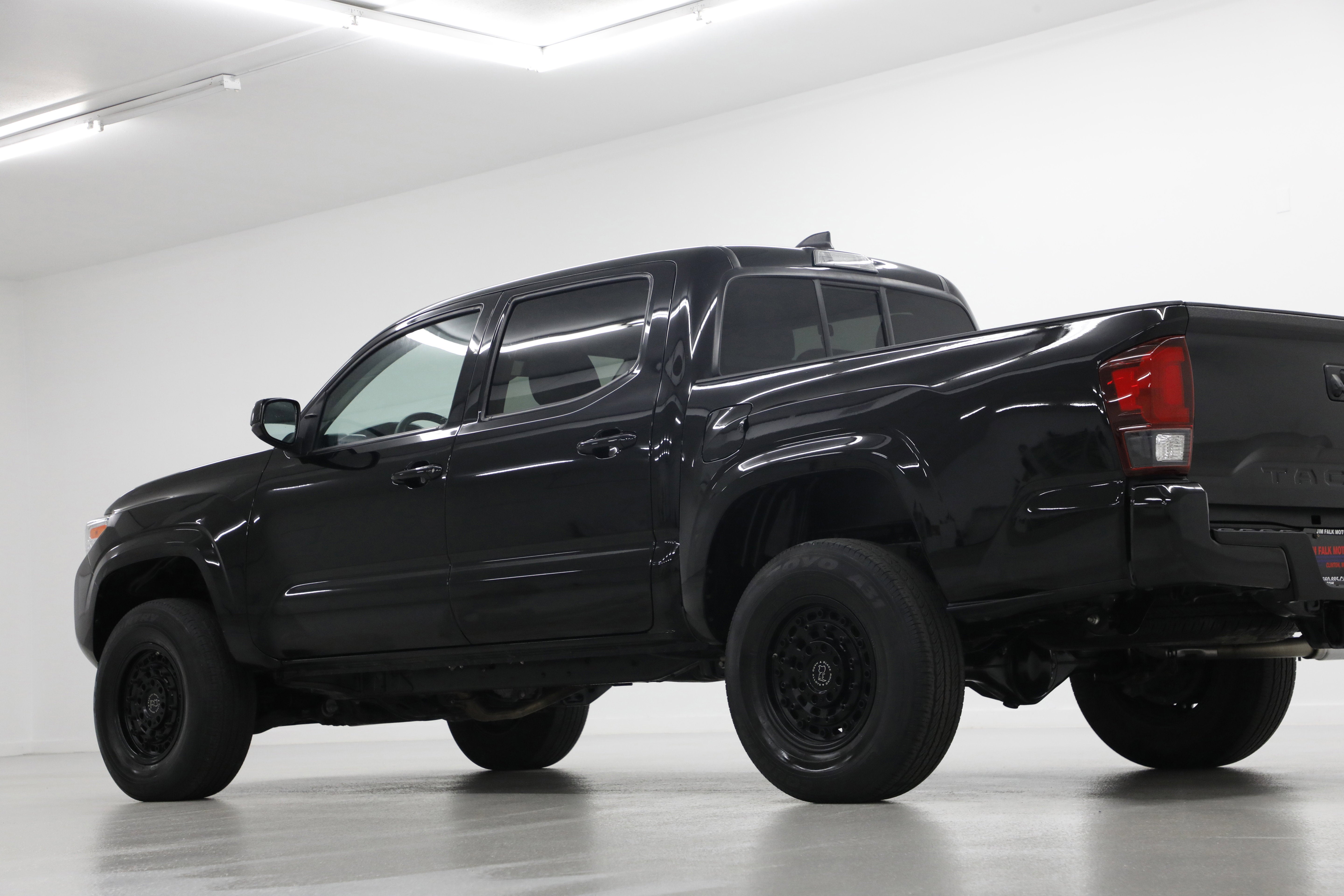 2023 Toyota Tacoma 4WD SR