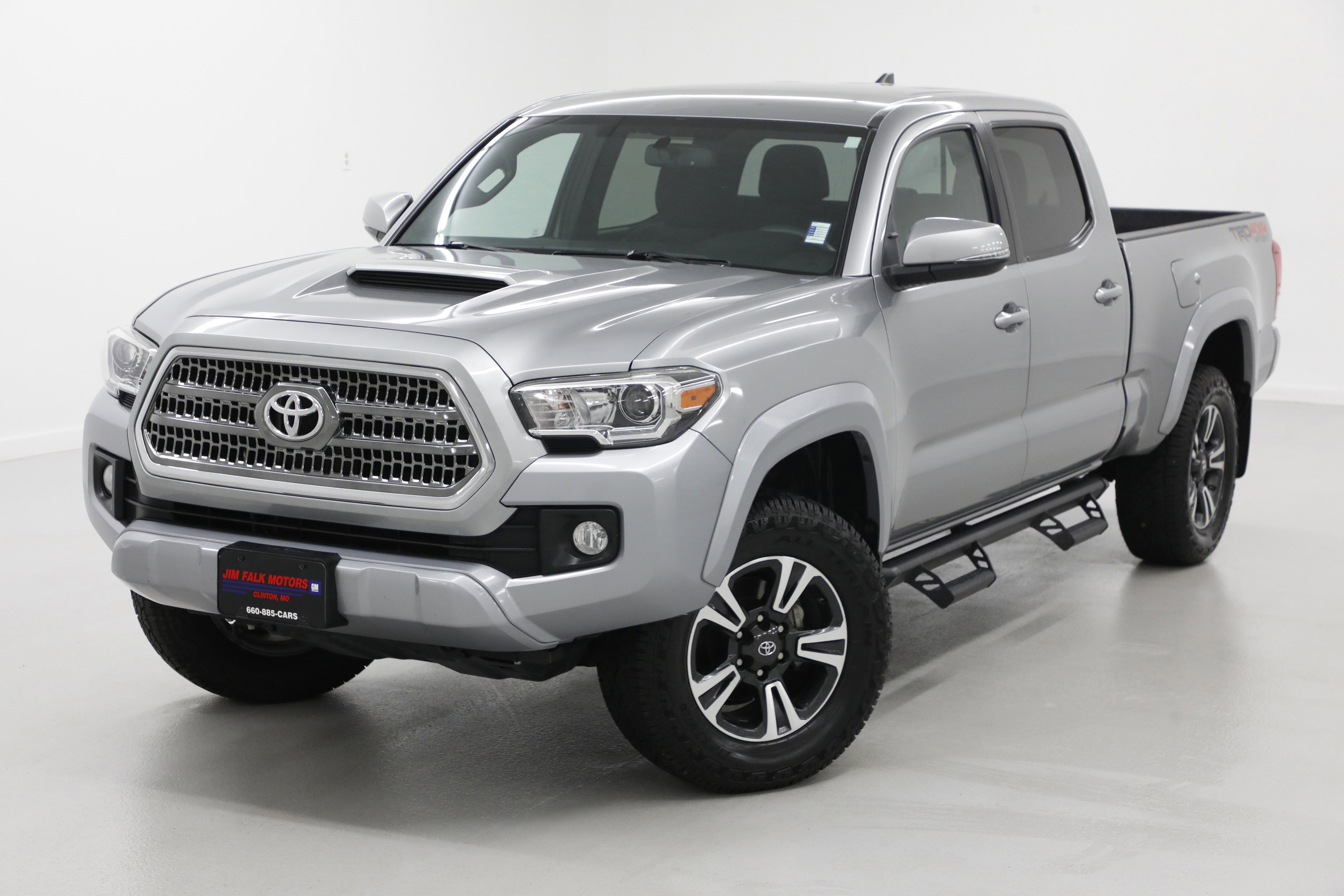 2017 Toyota Tacoma SR5