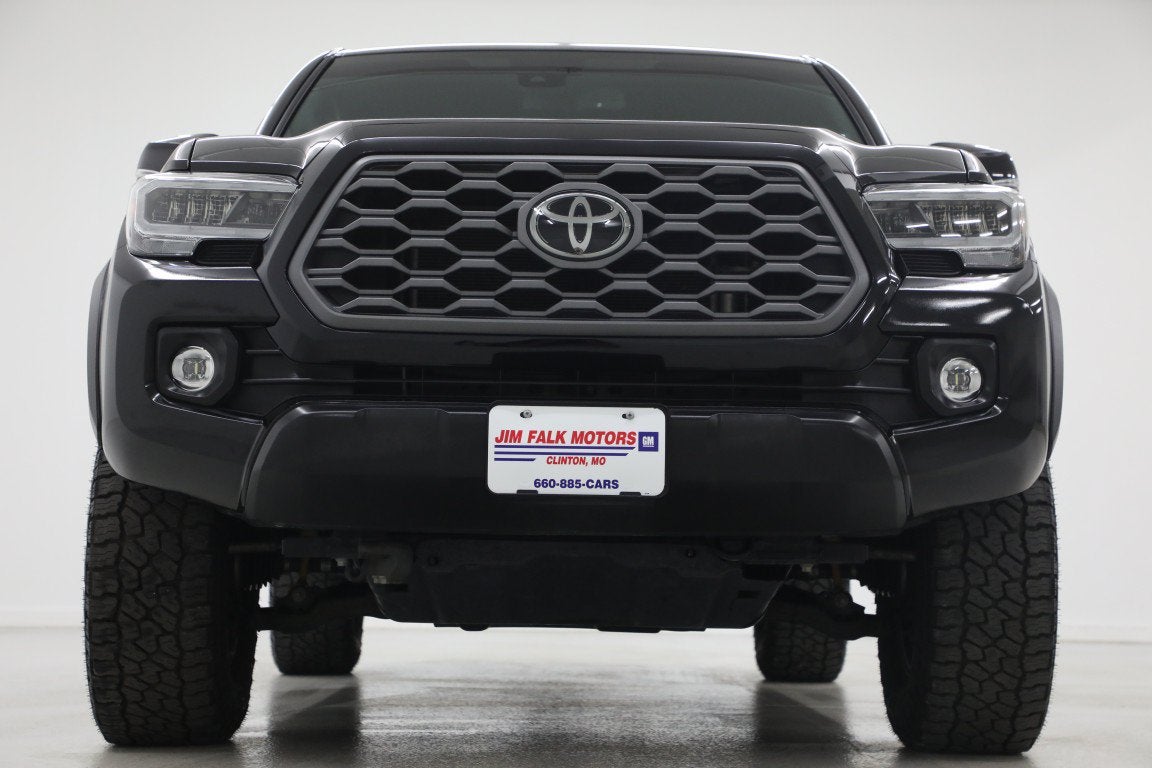 2022 Toyota Tacoma 4WD SR