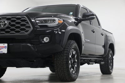 2022 Toyota Tacoma 4WD SR