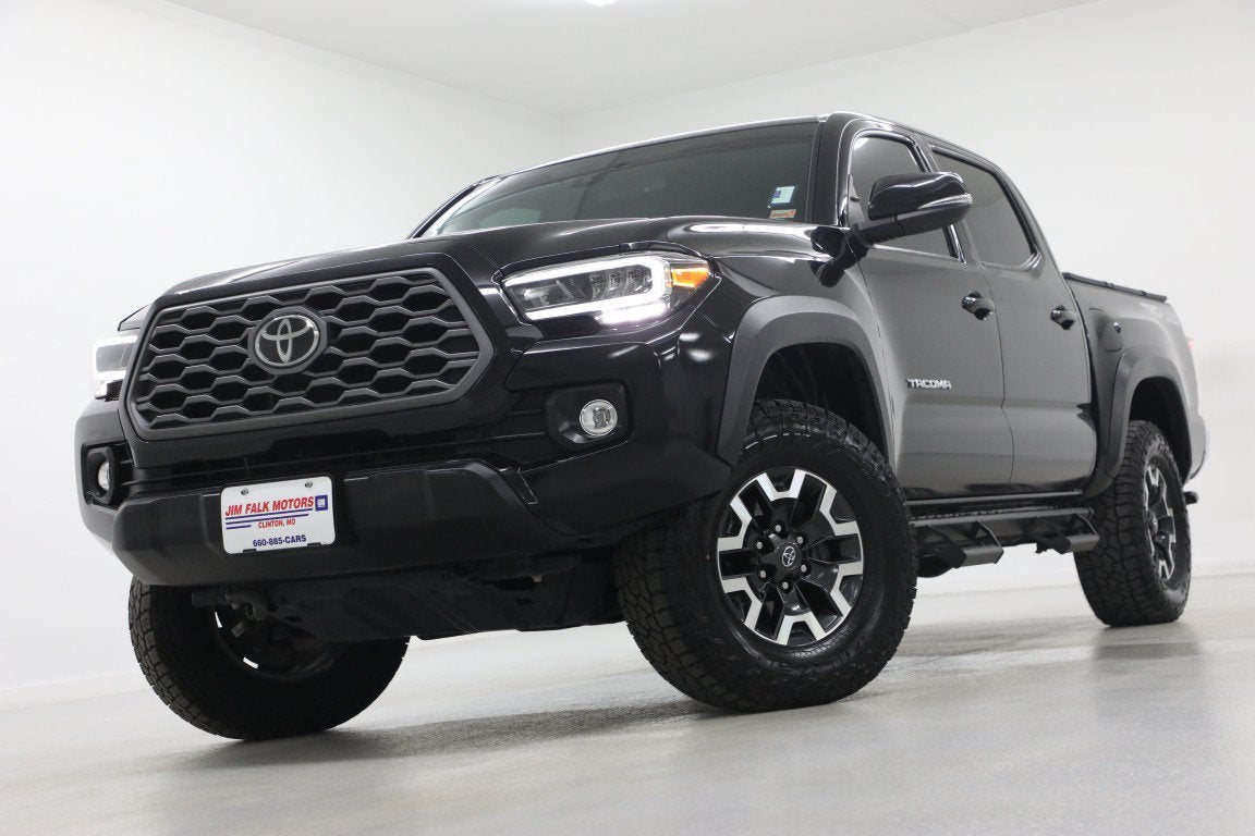 2022 Toyota Tacoma 4WD SR