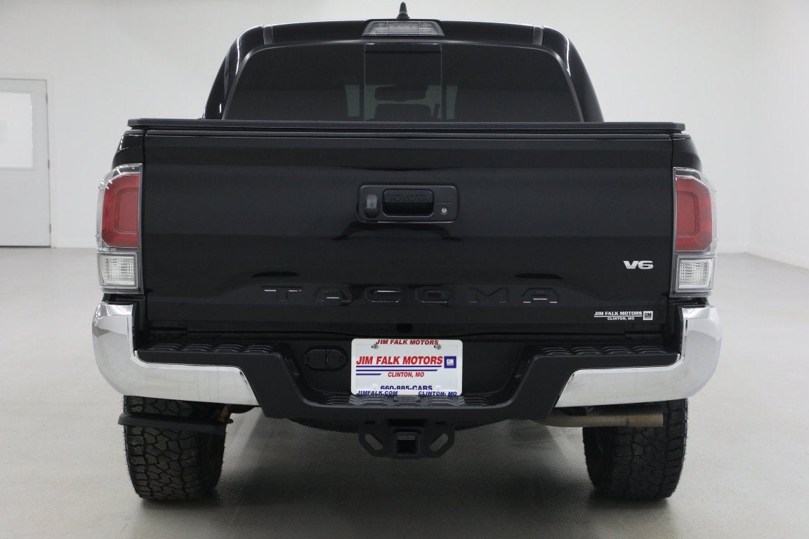 2022 Toyota Tacoma 4WD SR