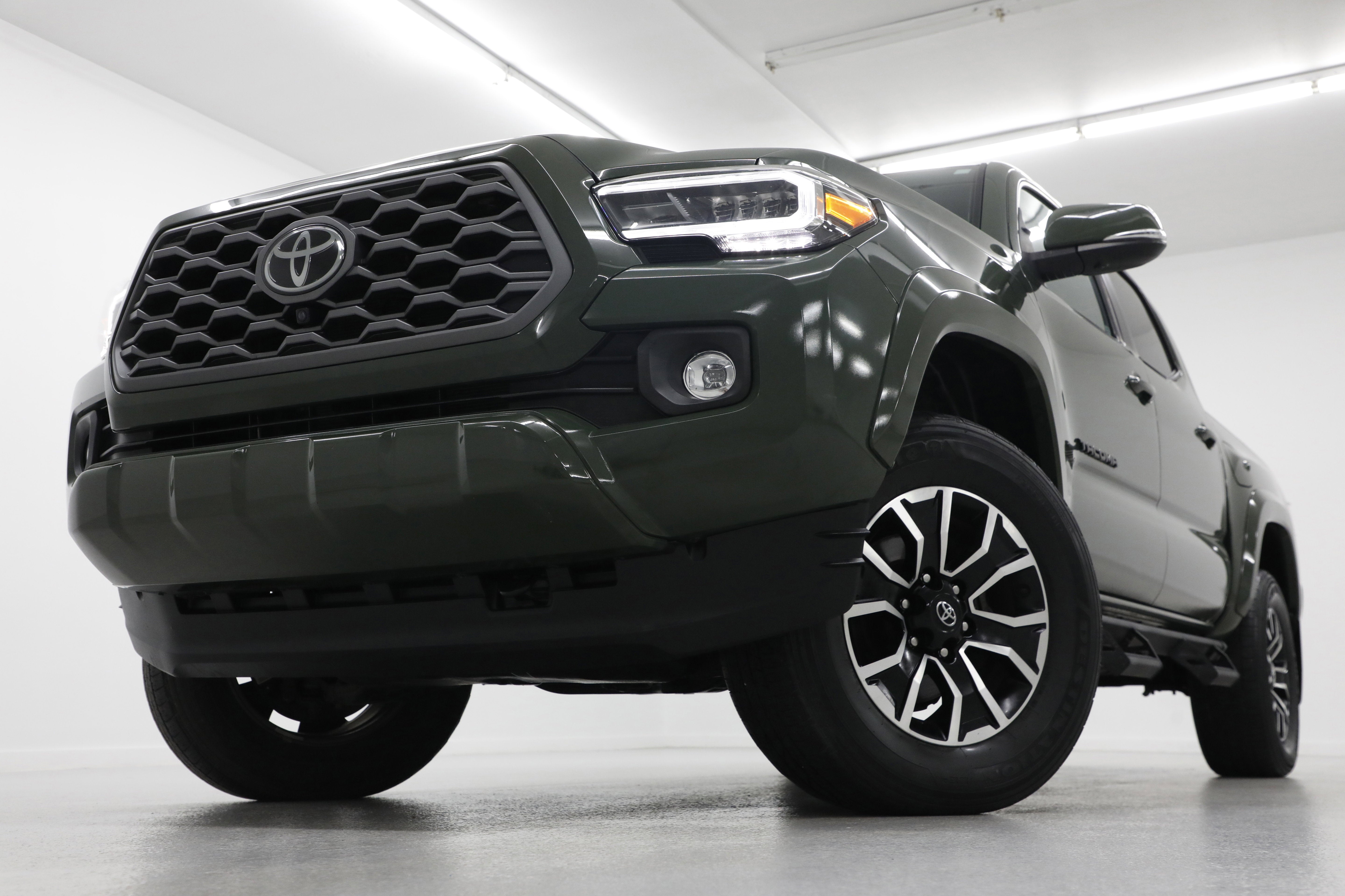 2021 Toyota Tacoma 4WD SR