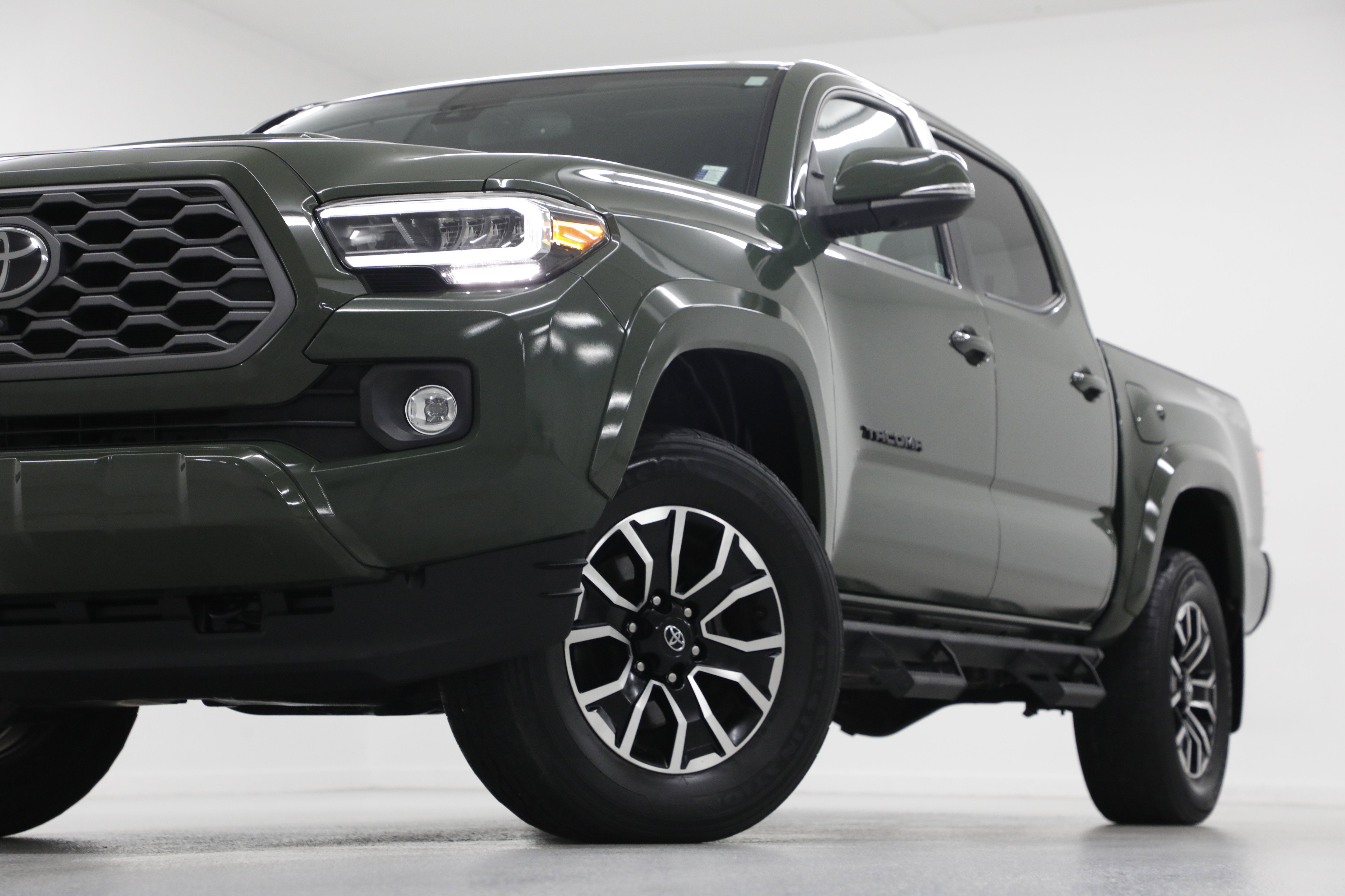 2021 Toyota Tacoma 4WD SR