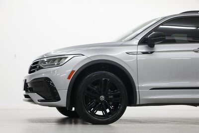 2022 Volkswagen Tiguan SE R-Line Black