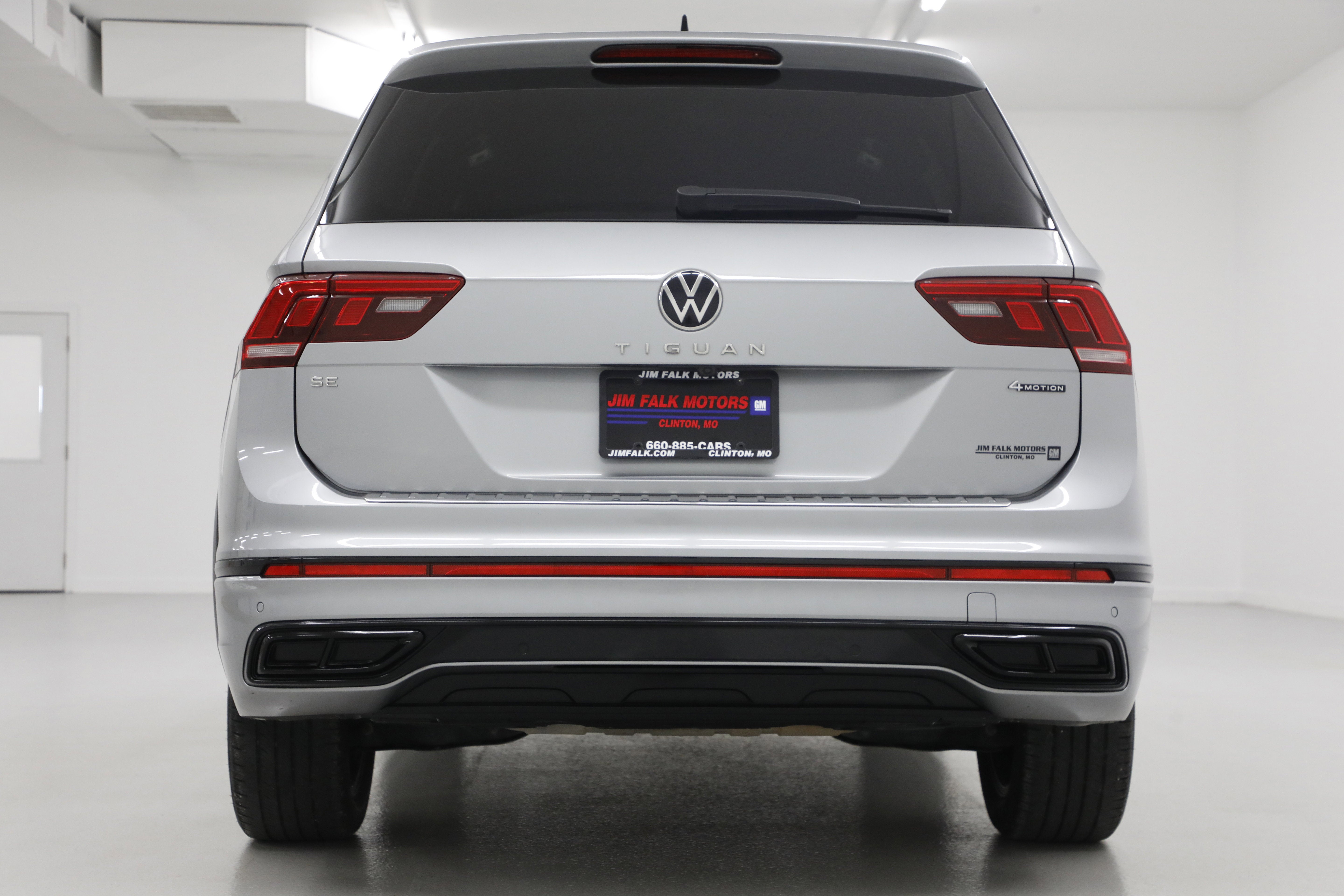 2022 Volkswagen Tiguan SE R-Line Black