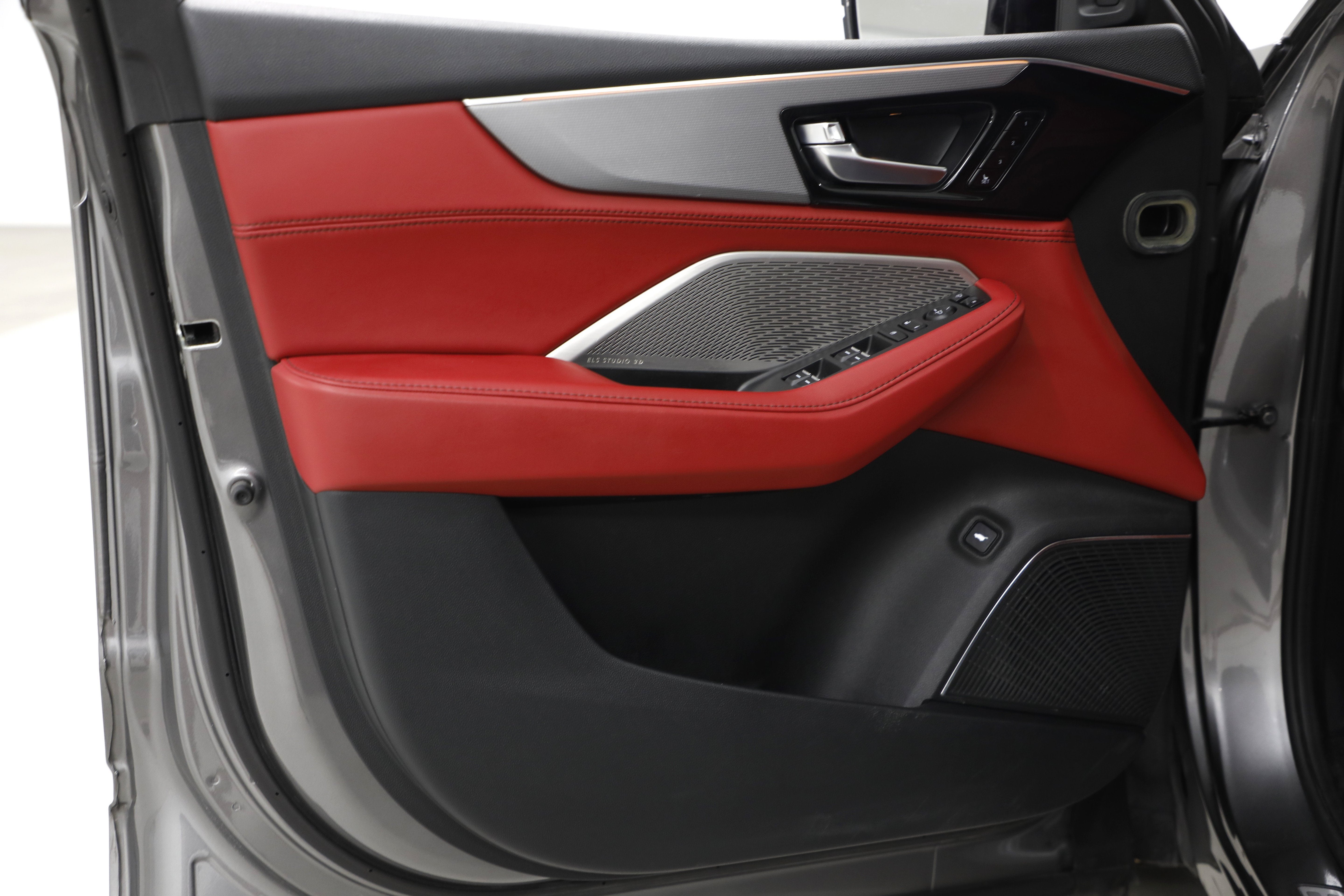 2022 Acura MDX w/A-Spec Package