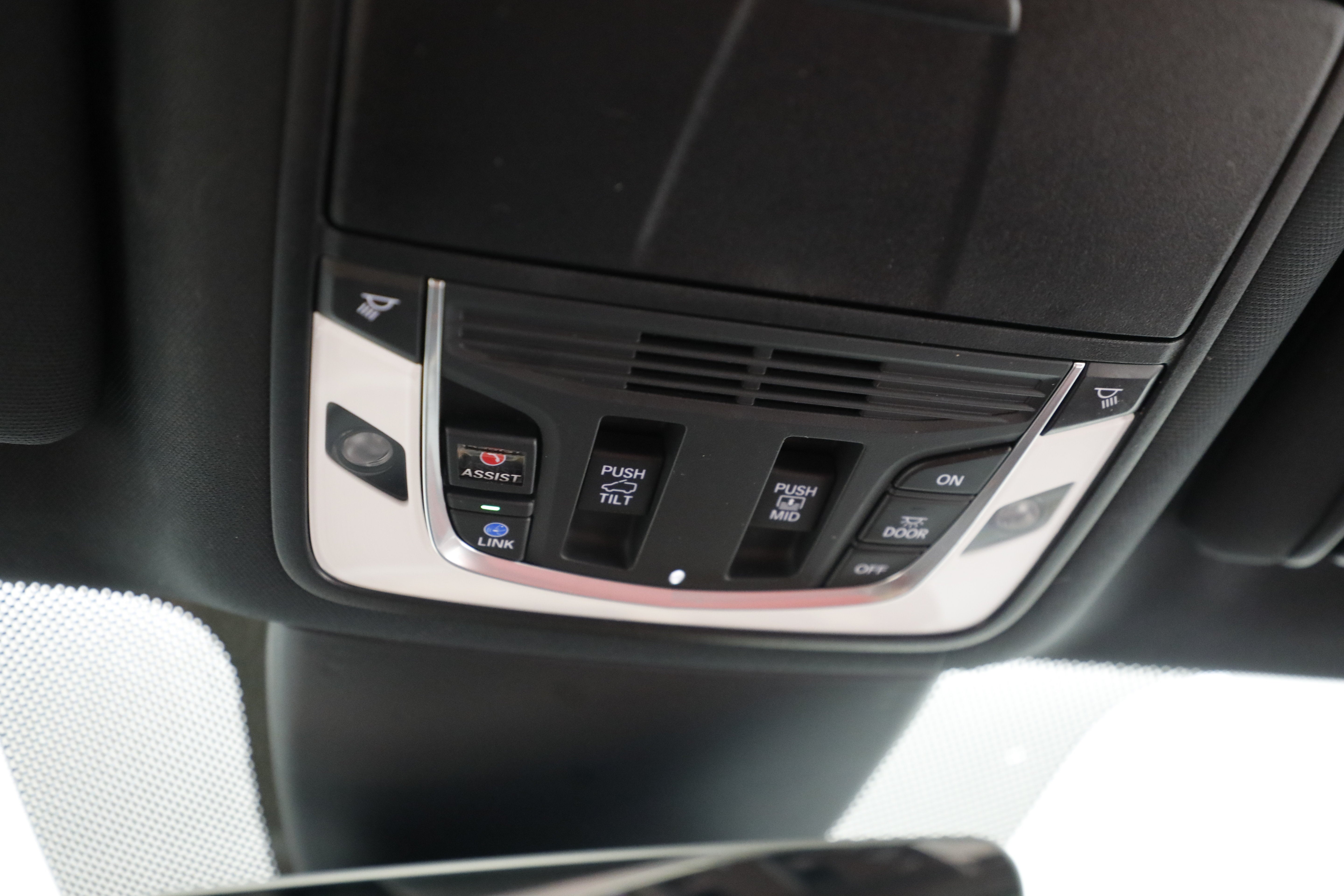 2022 Acura MDX w/A-Spec Package