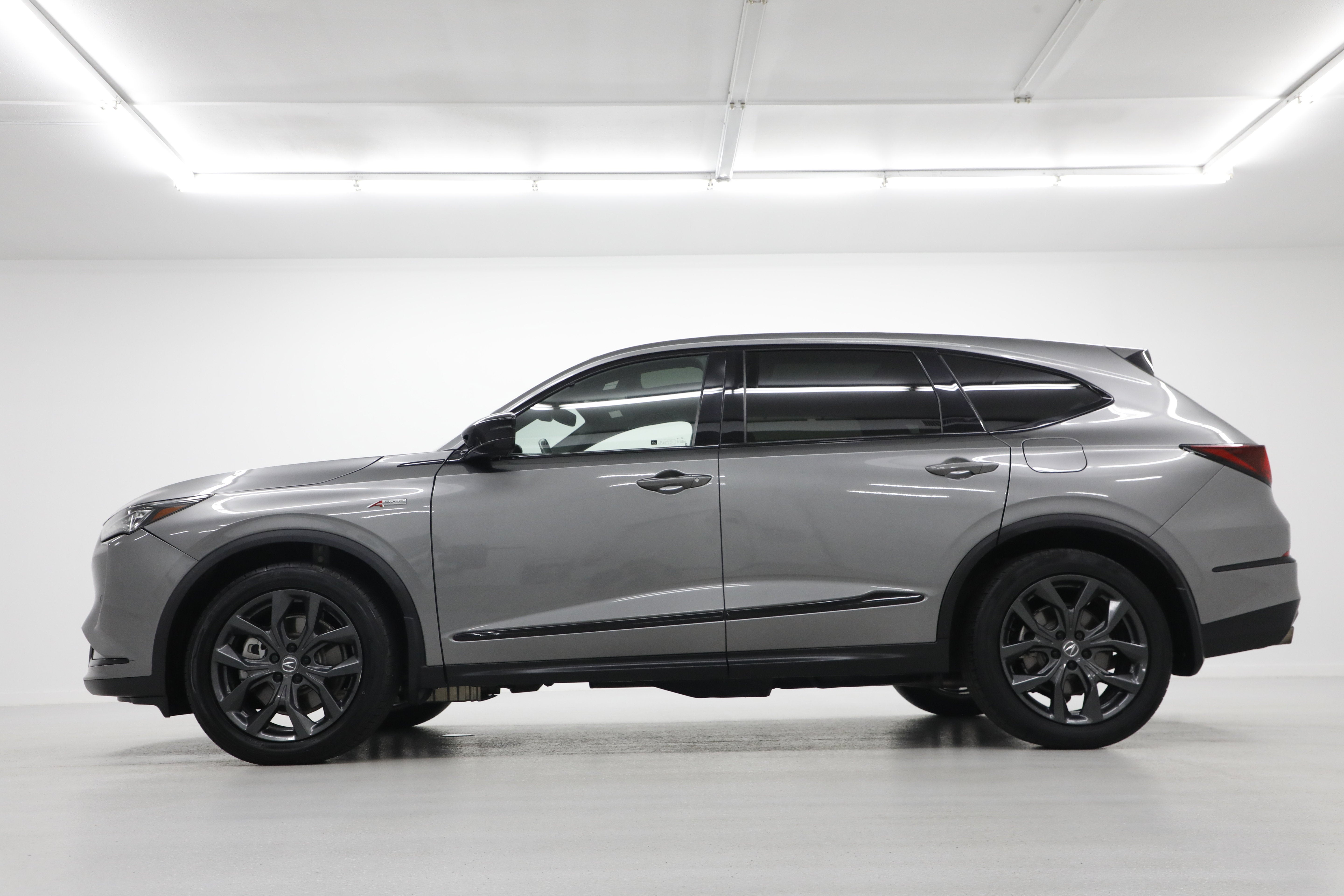 2022 Acura MDX w/A-Spec Package