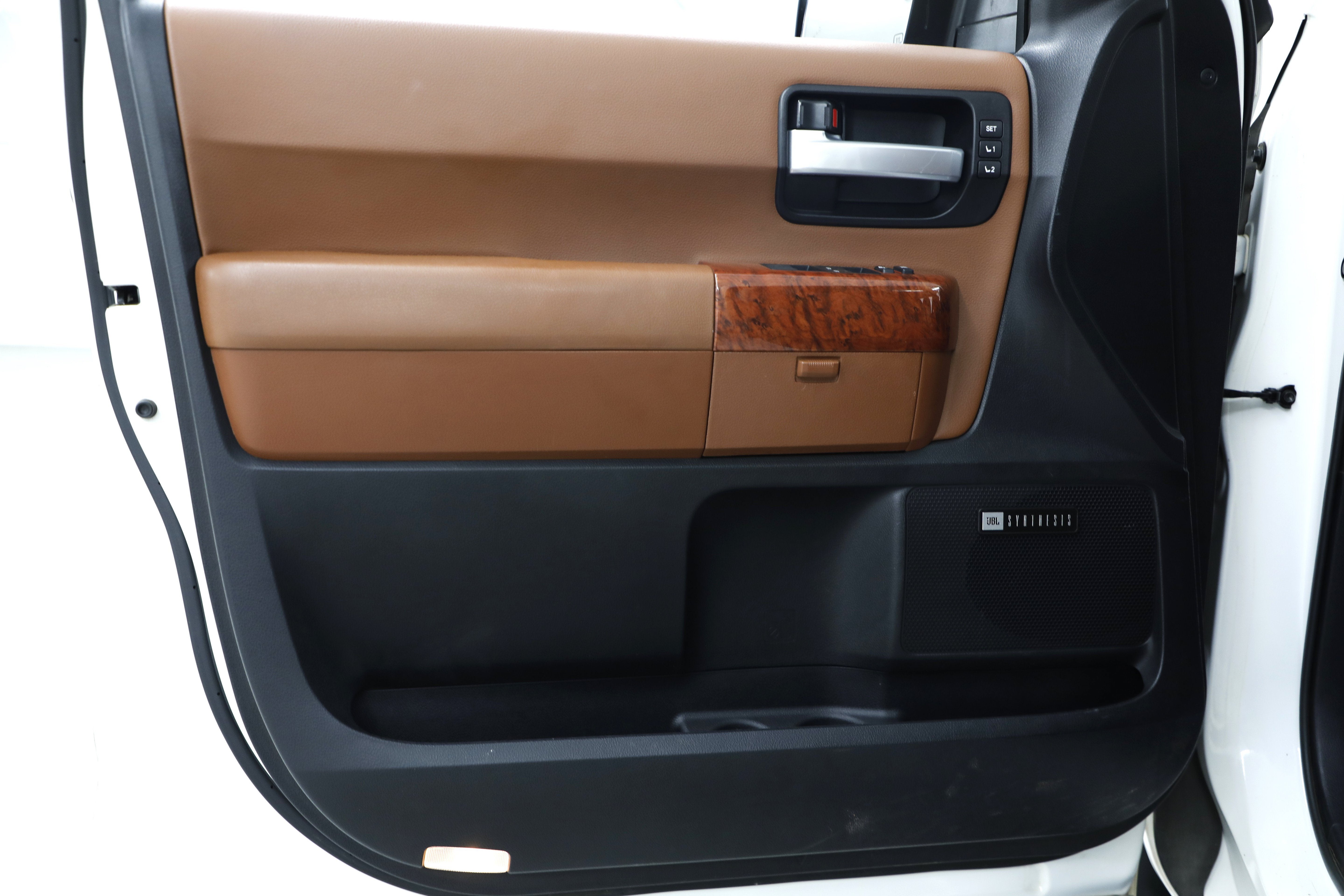 2020 Toyota Sequoia Platinum