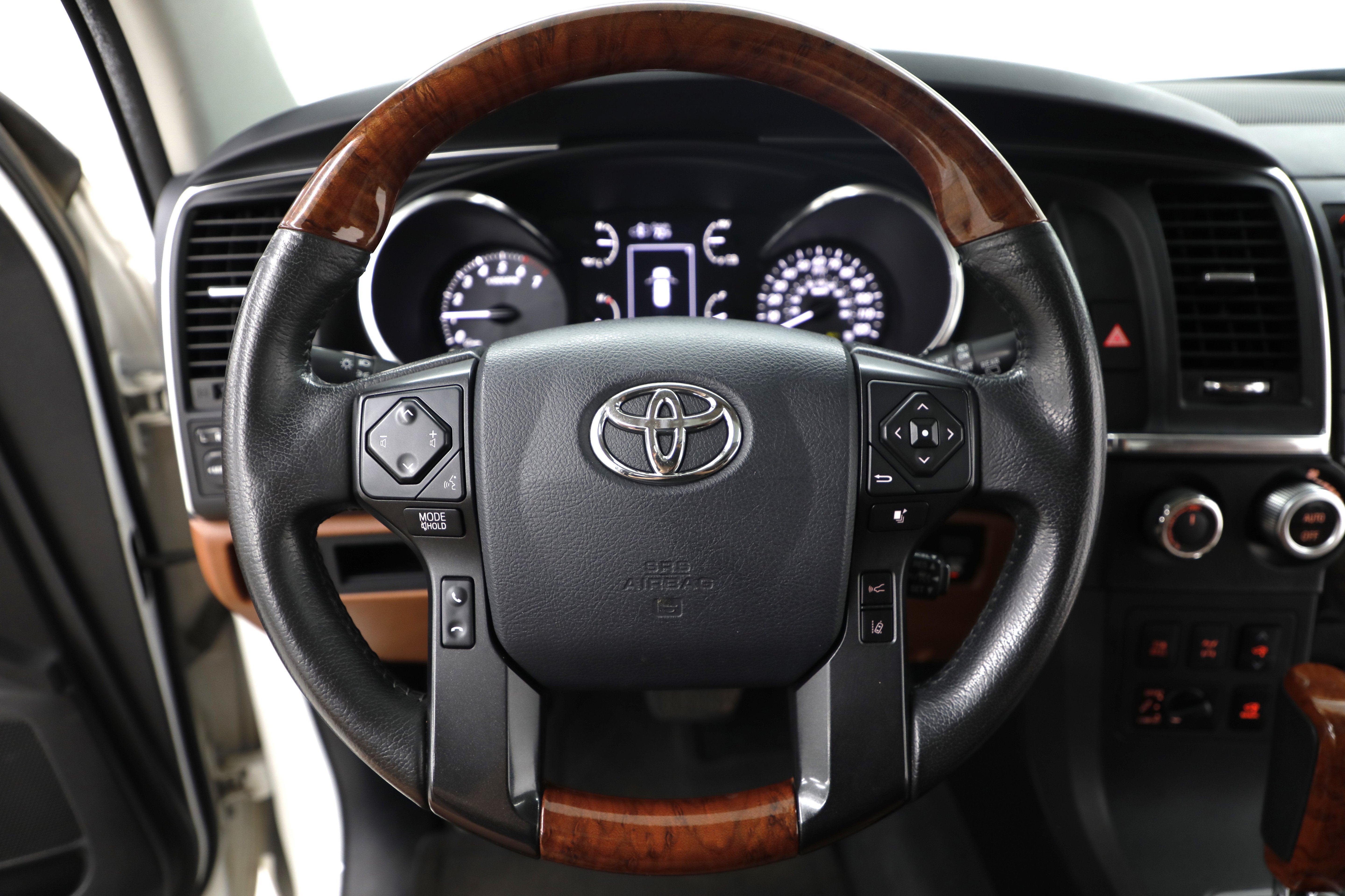 2020 Toyota Sequoia Platinum