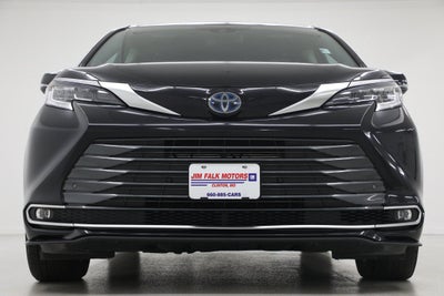 2023 Toyota Sienna Limited