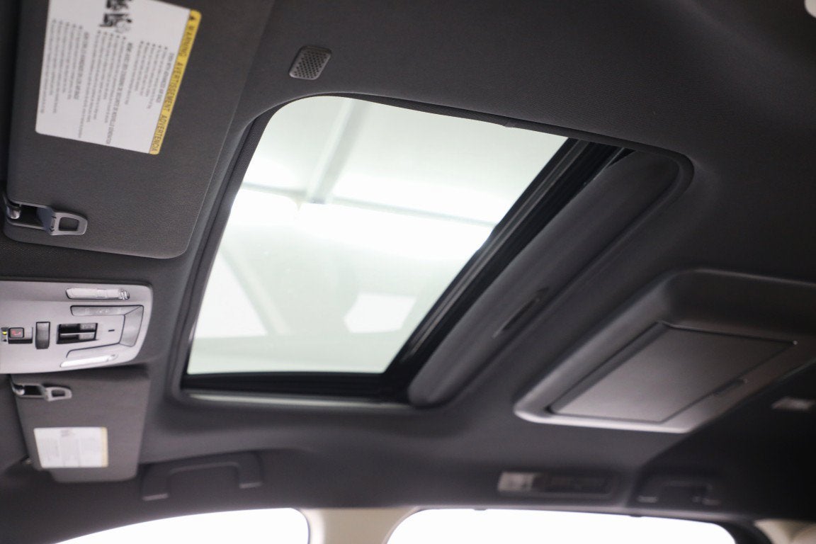 2023 Toyota Sienna Limited