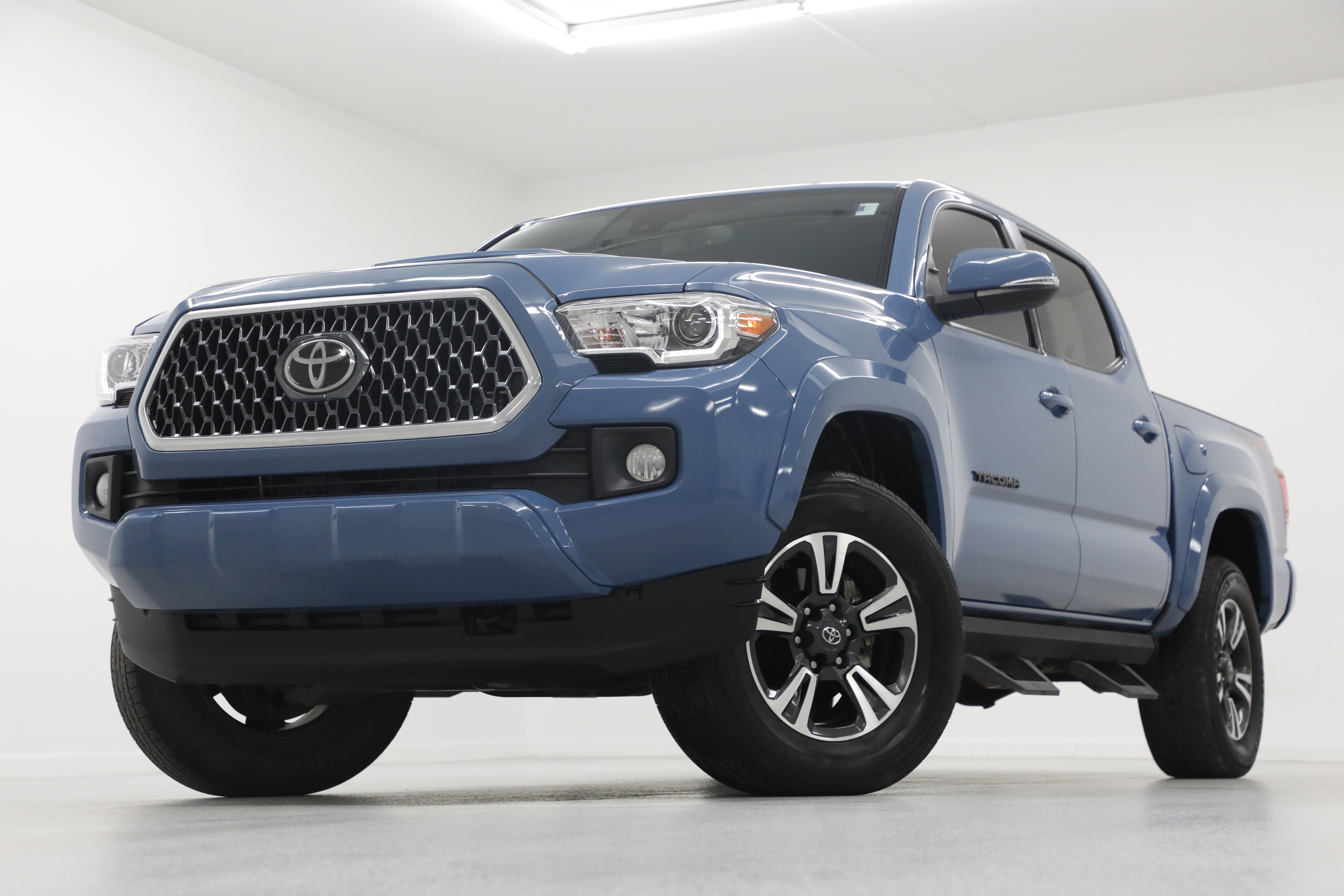 2019 Toyota Tacoma 4WD SR