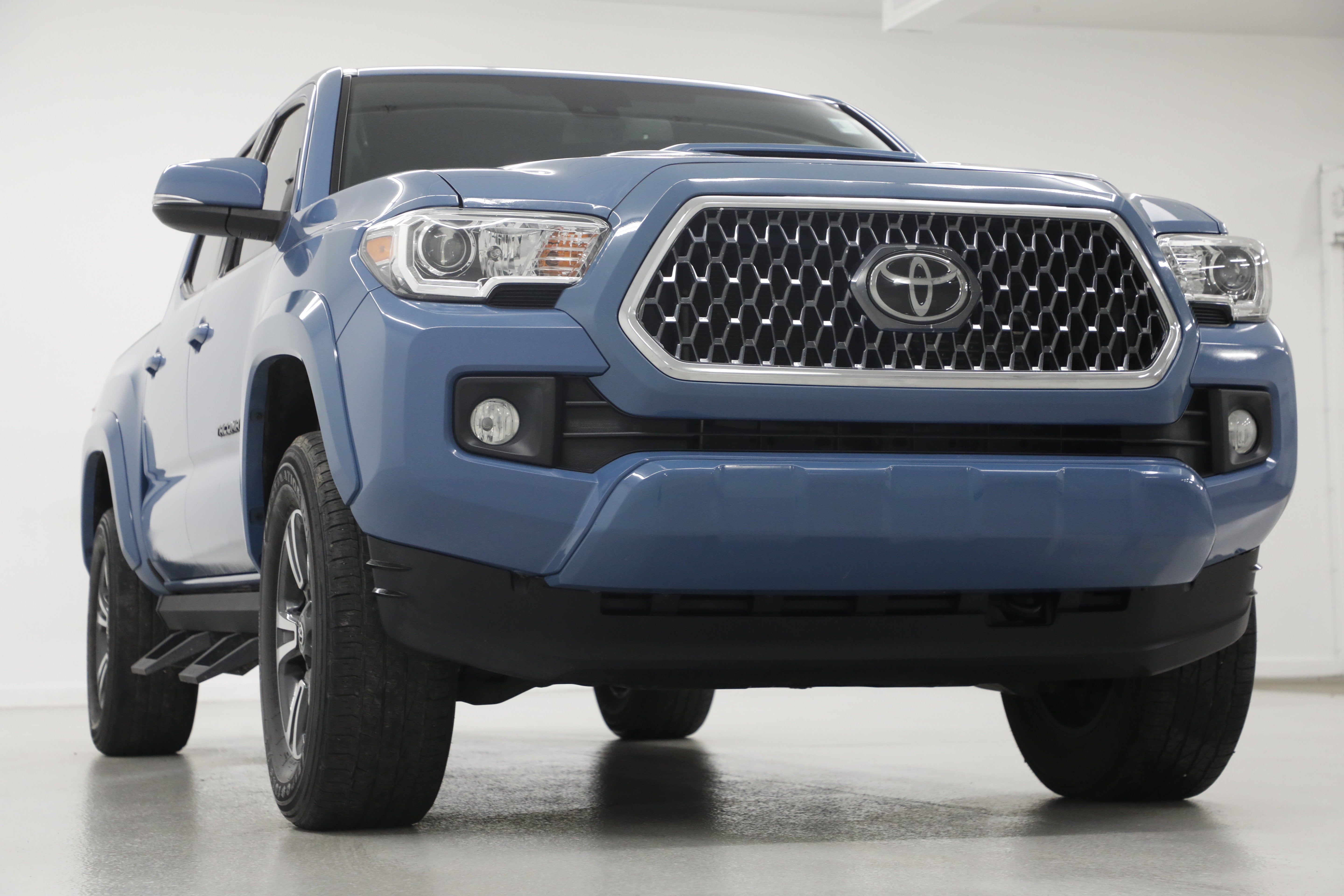 2019 Toyota Tacoma 4WD SR